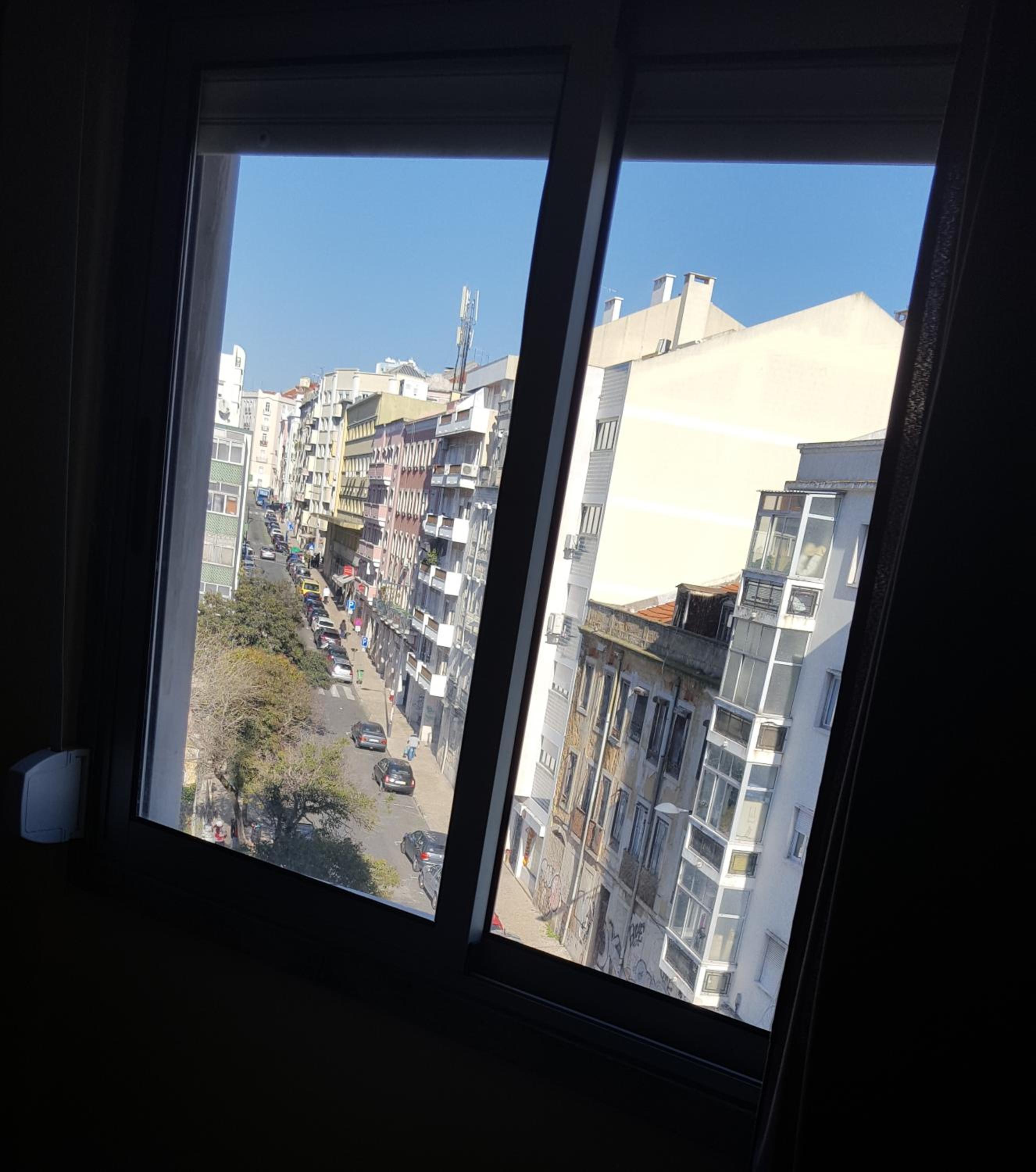 Lisbon Suite Home - Image 2