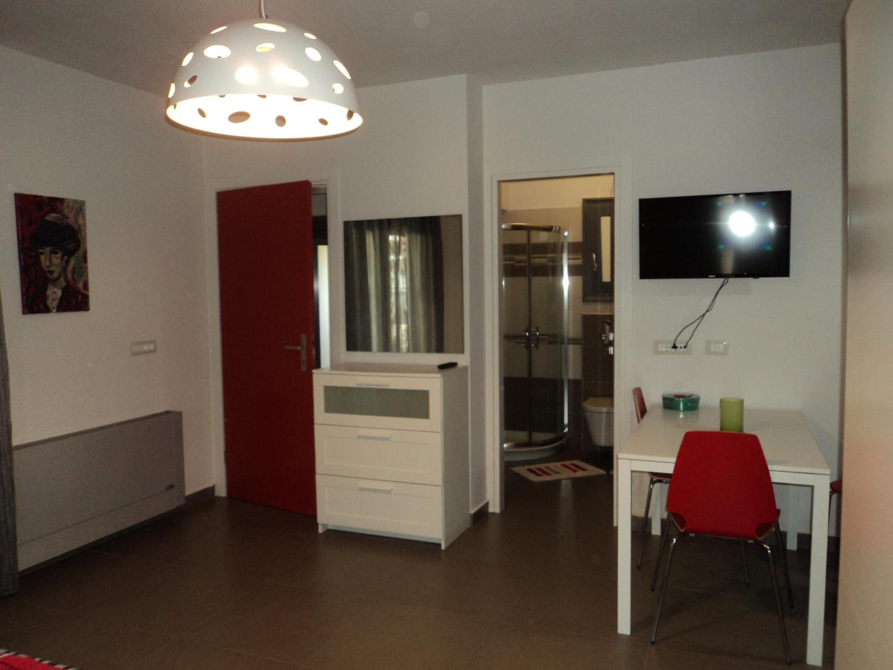 Violeta Apartments view 4