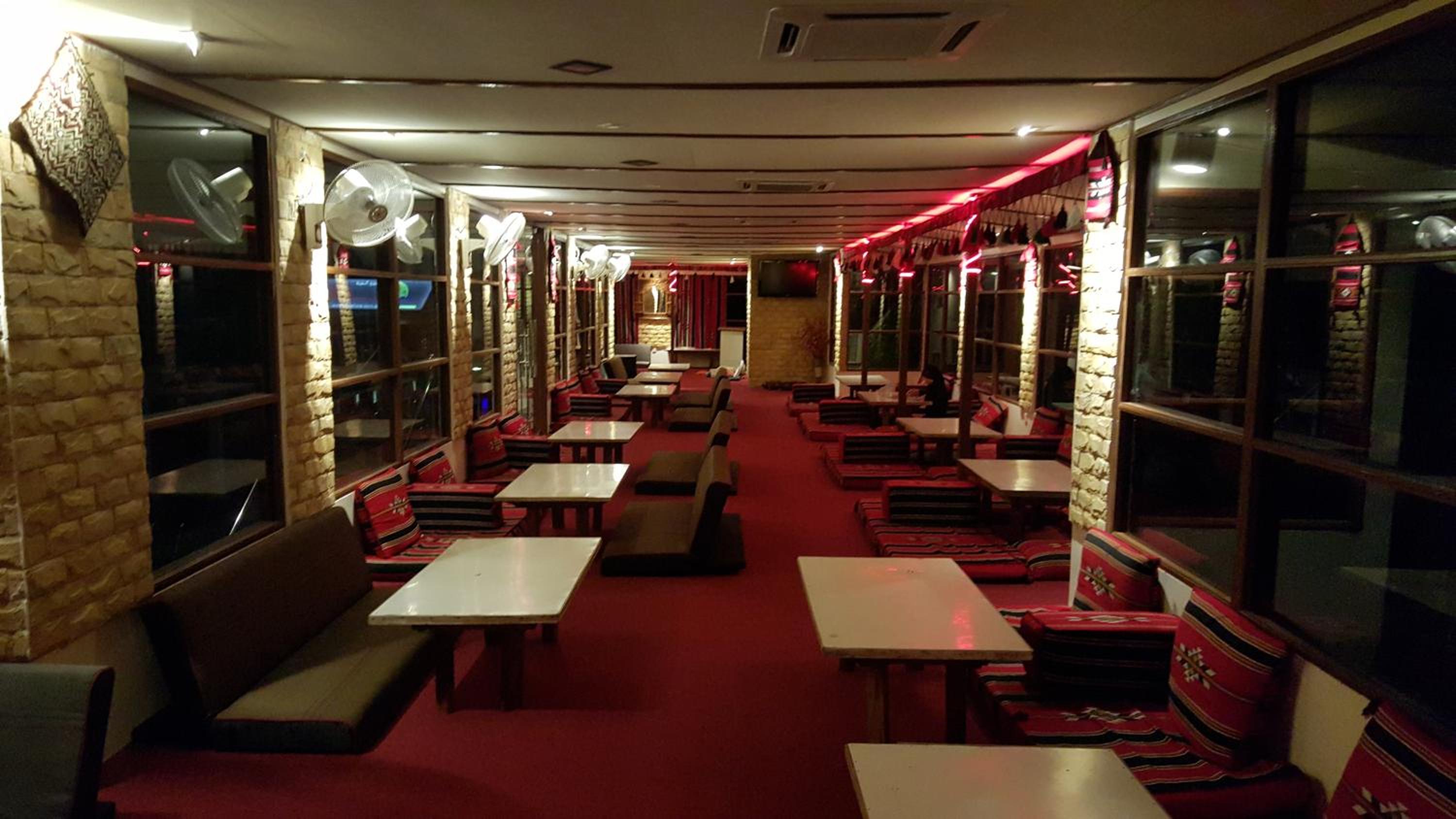 AlSafina Kijal Beach Resort & Restaurant