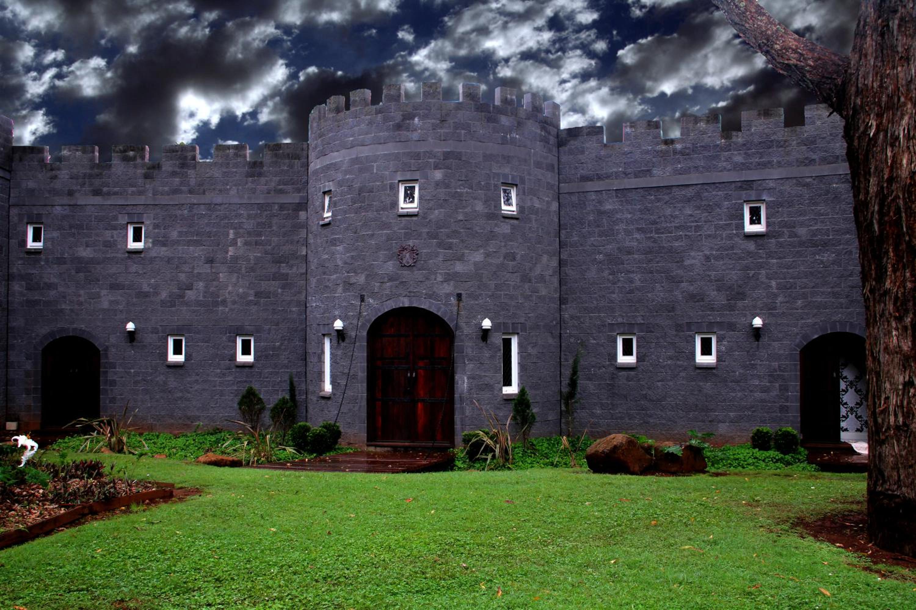 The Castle on Tamborine
