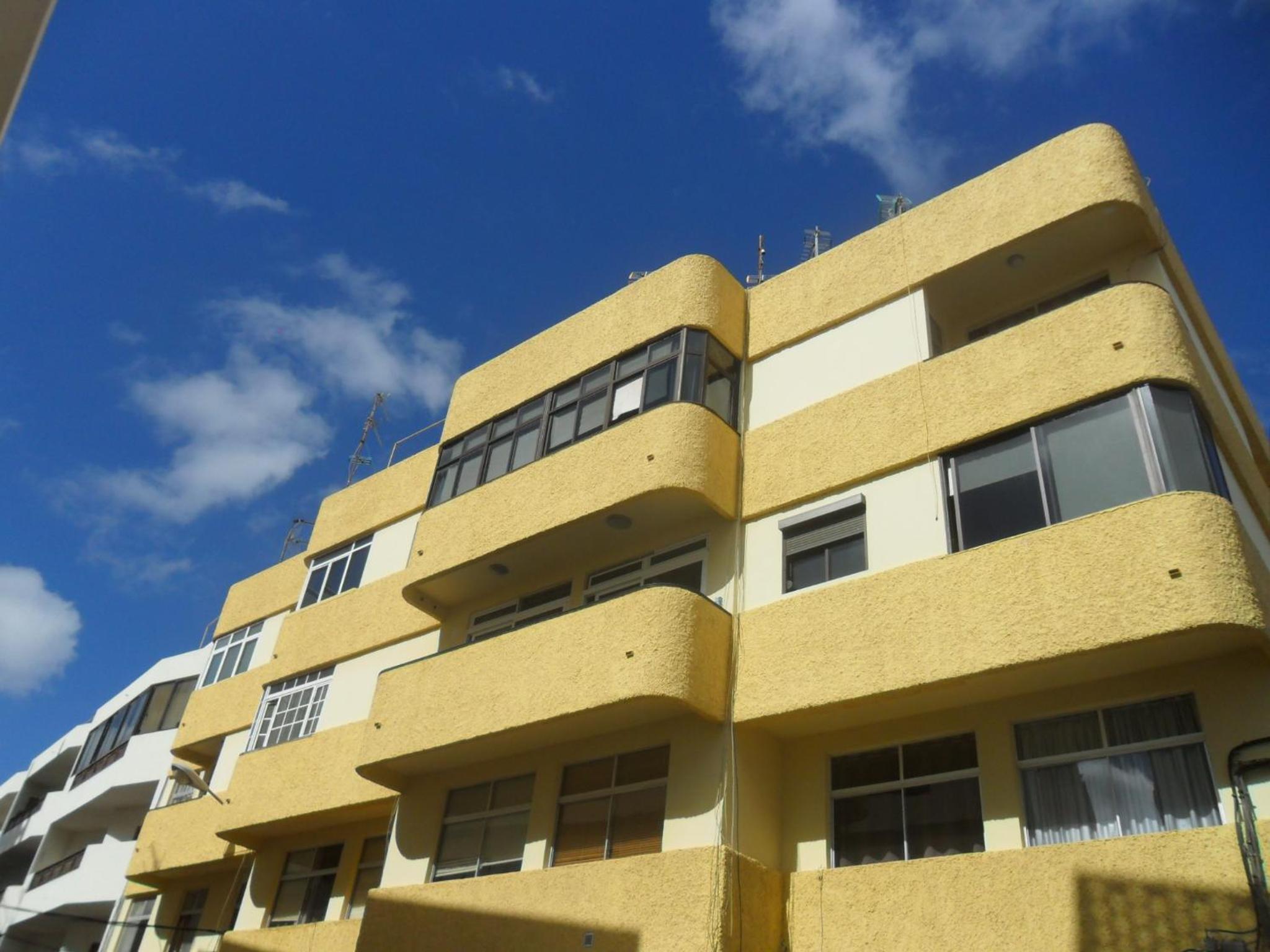 Aguilon photo 3