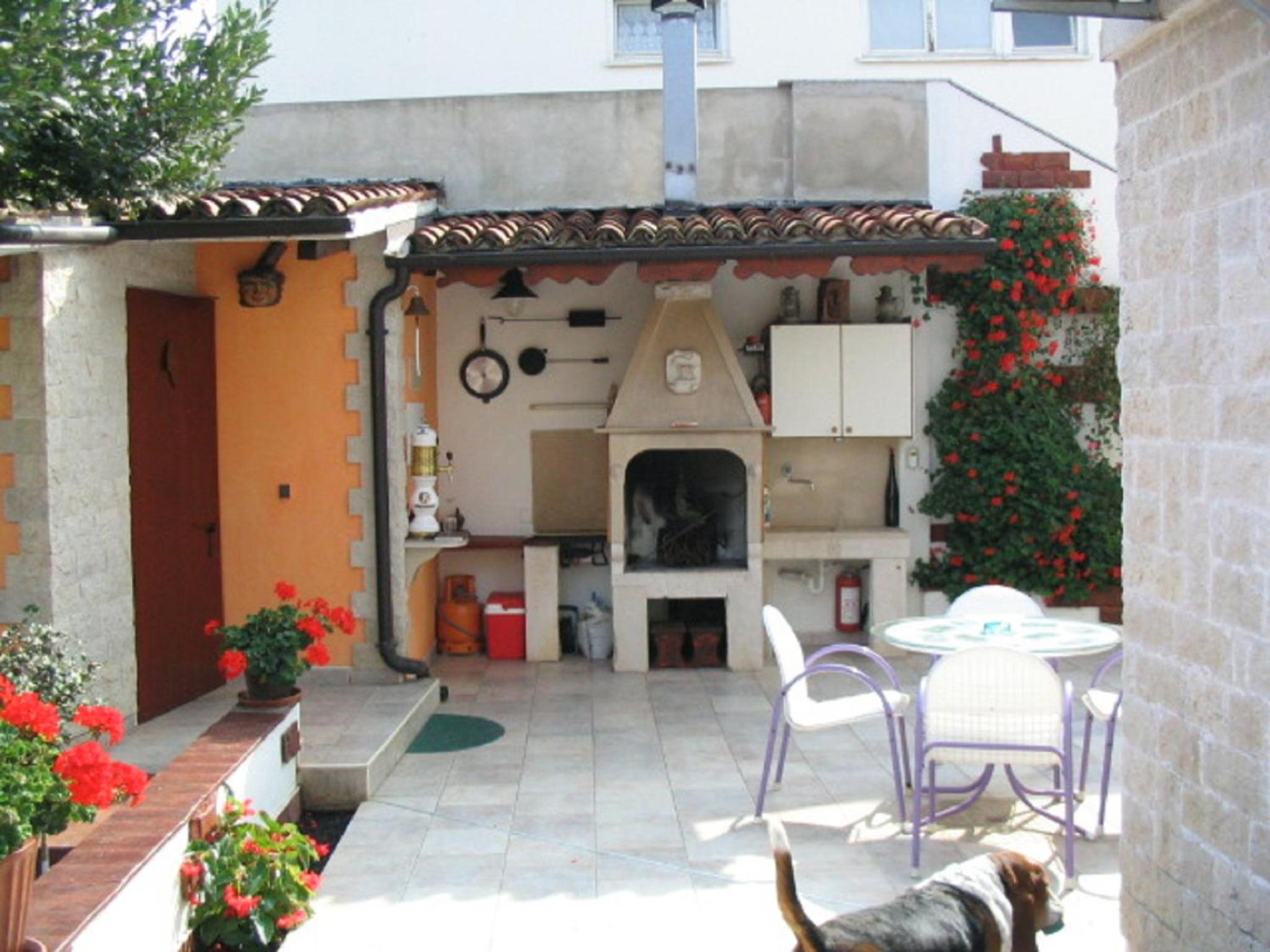 Apartment Dady with a large covered terrace view 5