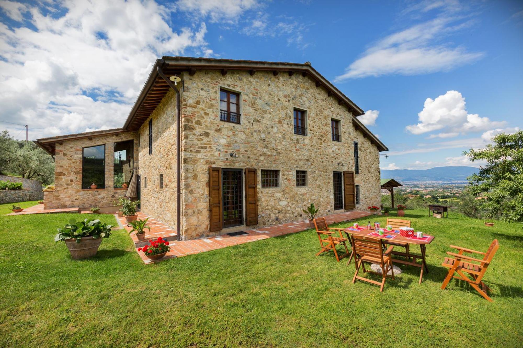 Casa Buriano view 2