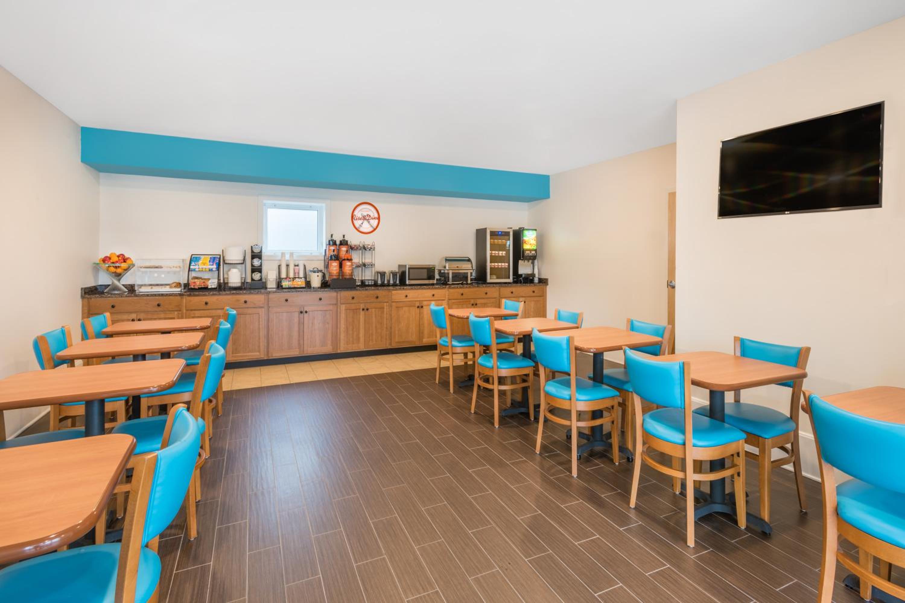 Quincy Vacations - Howard Johnson by Wyndham Quincy/ Boston - Property Image 18
