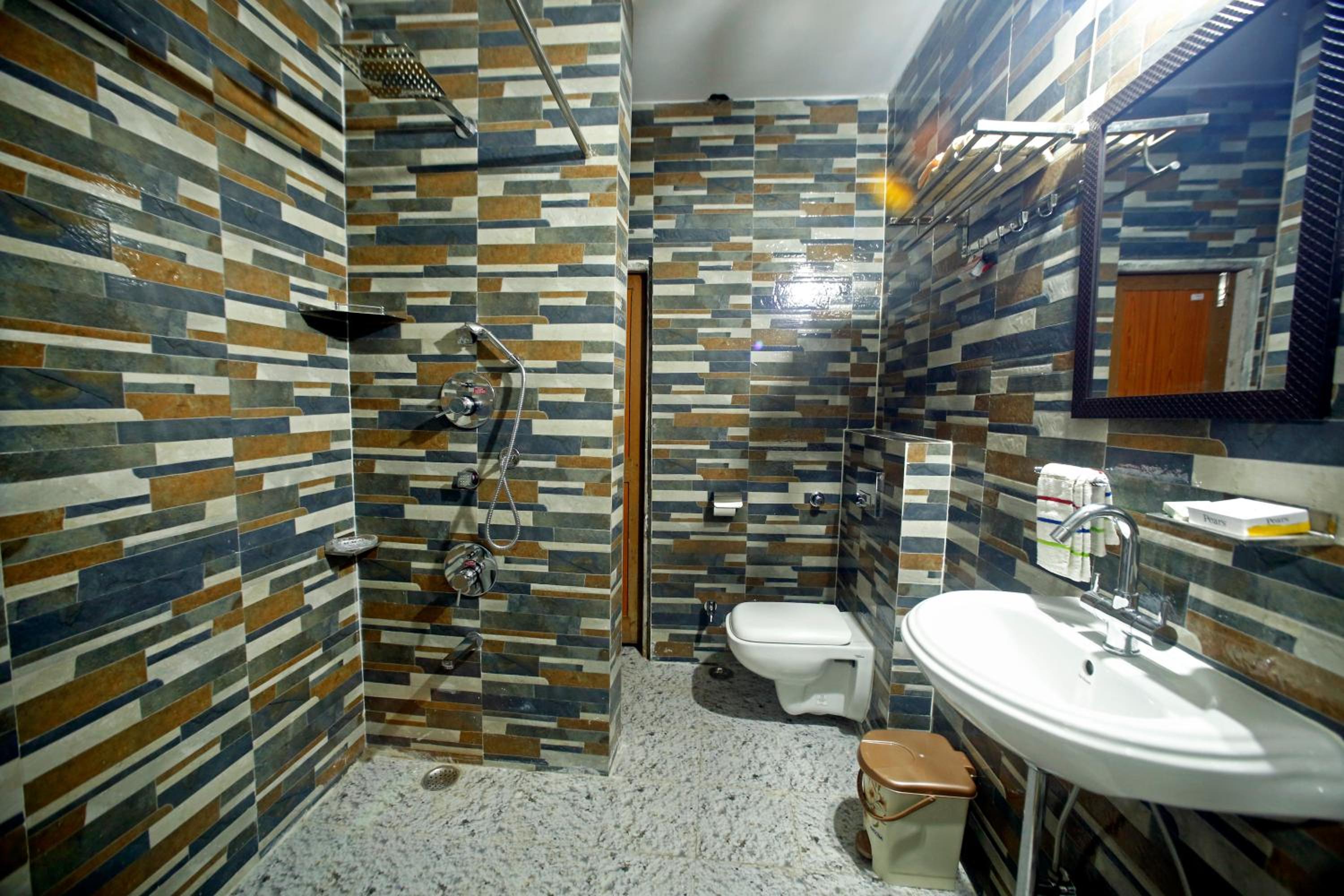 Photo 13