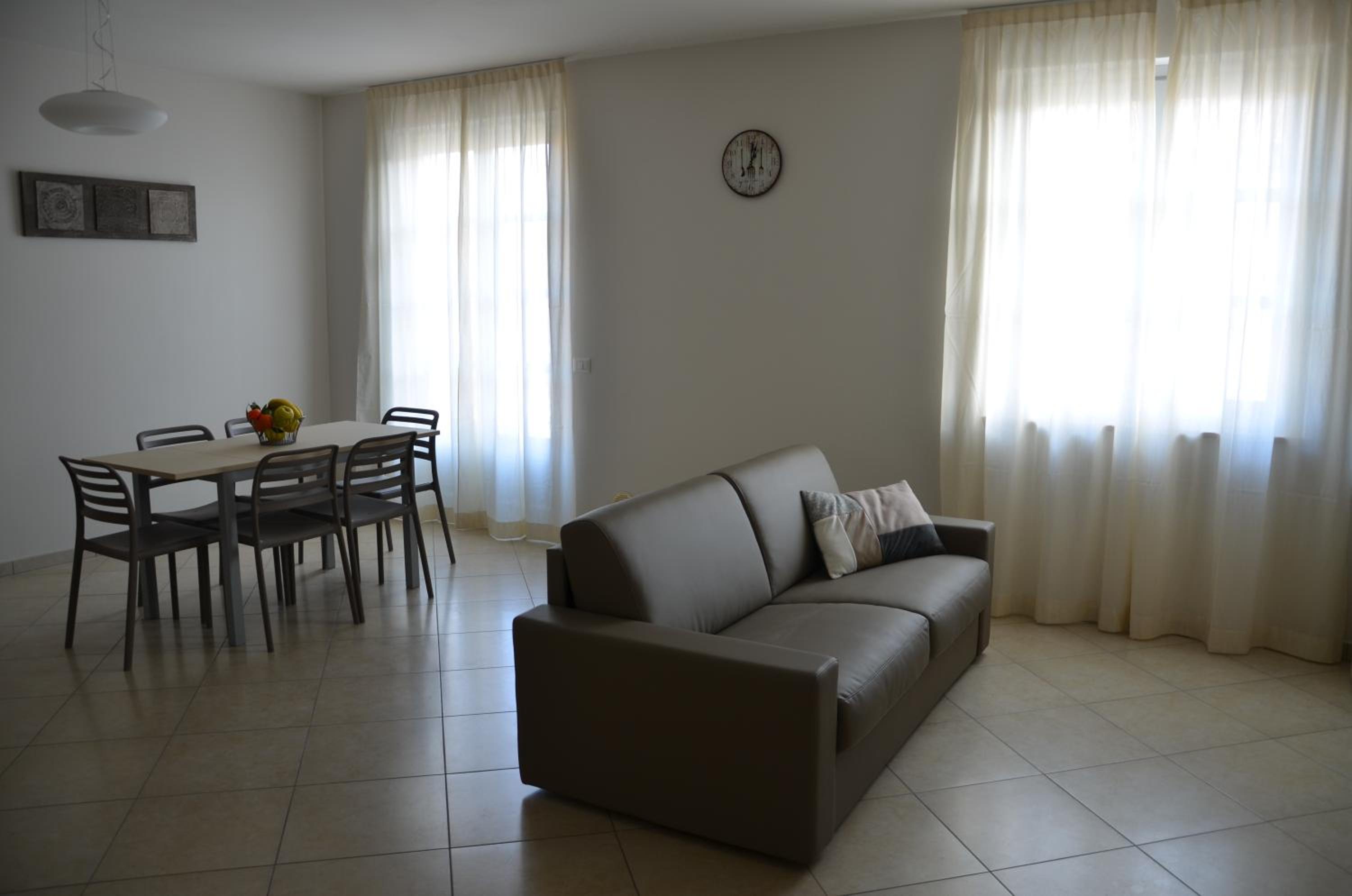Monteverde Apartments