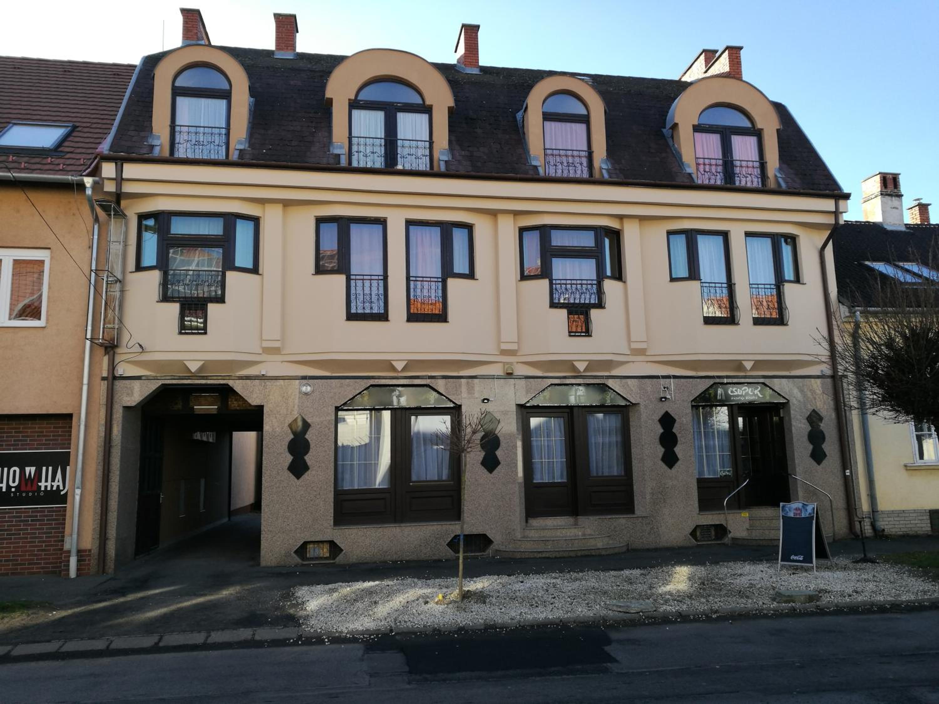Photo 20