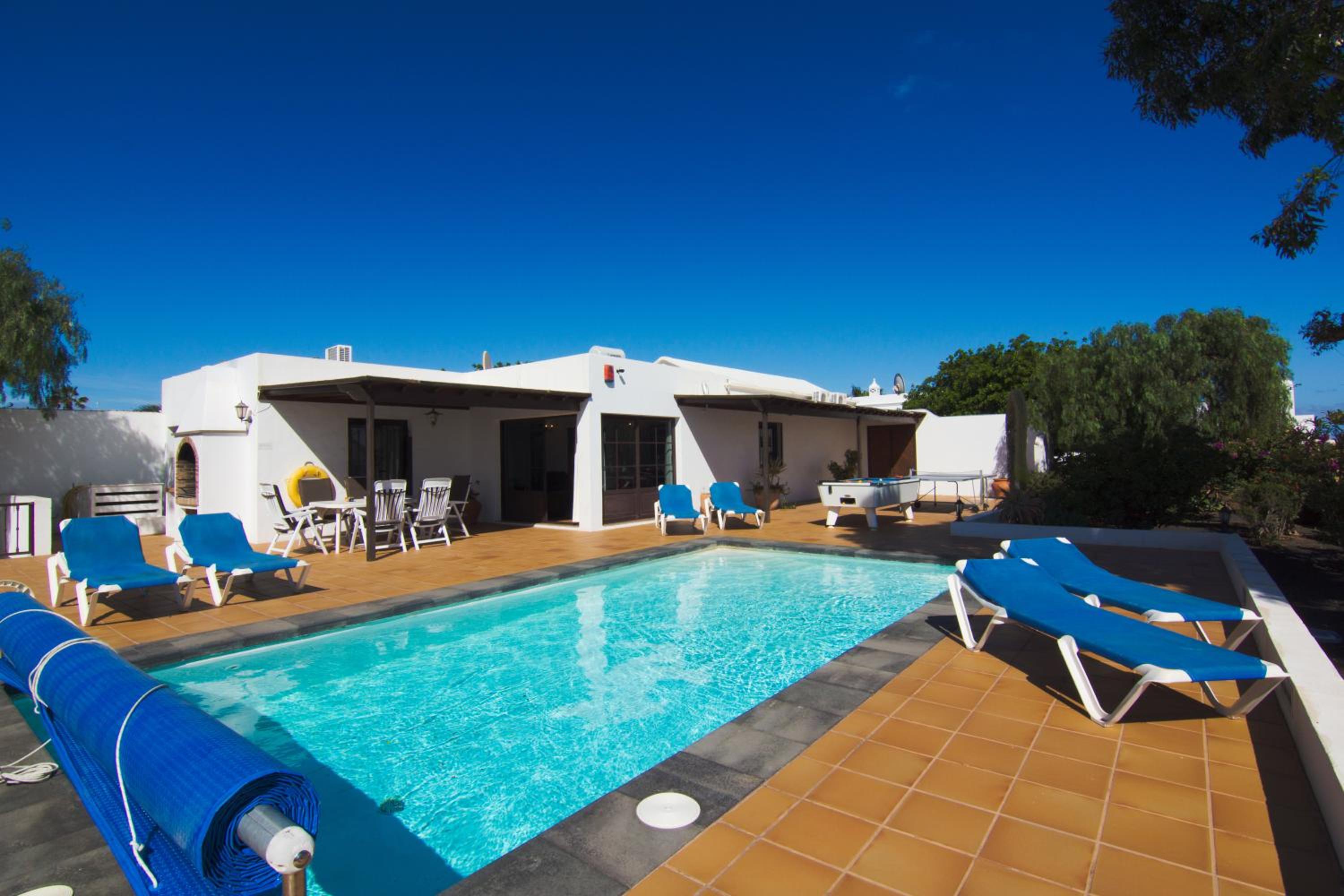 Hotel Villa Corona - Image 1