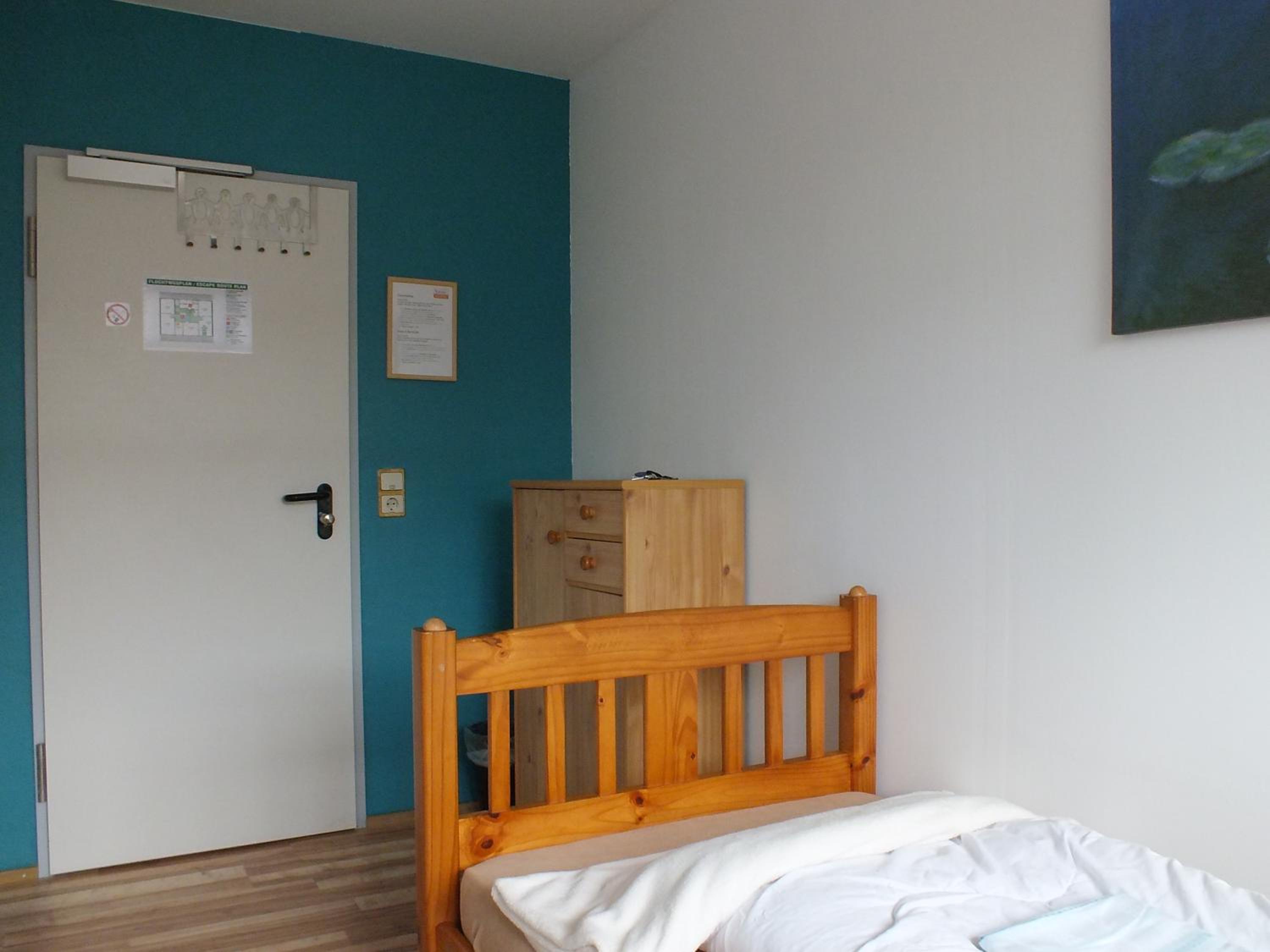 Max Hostel