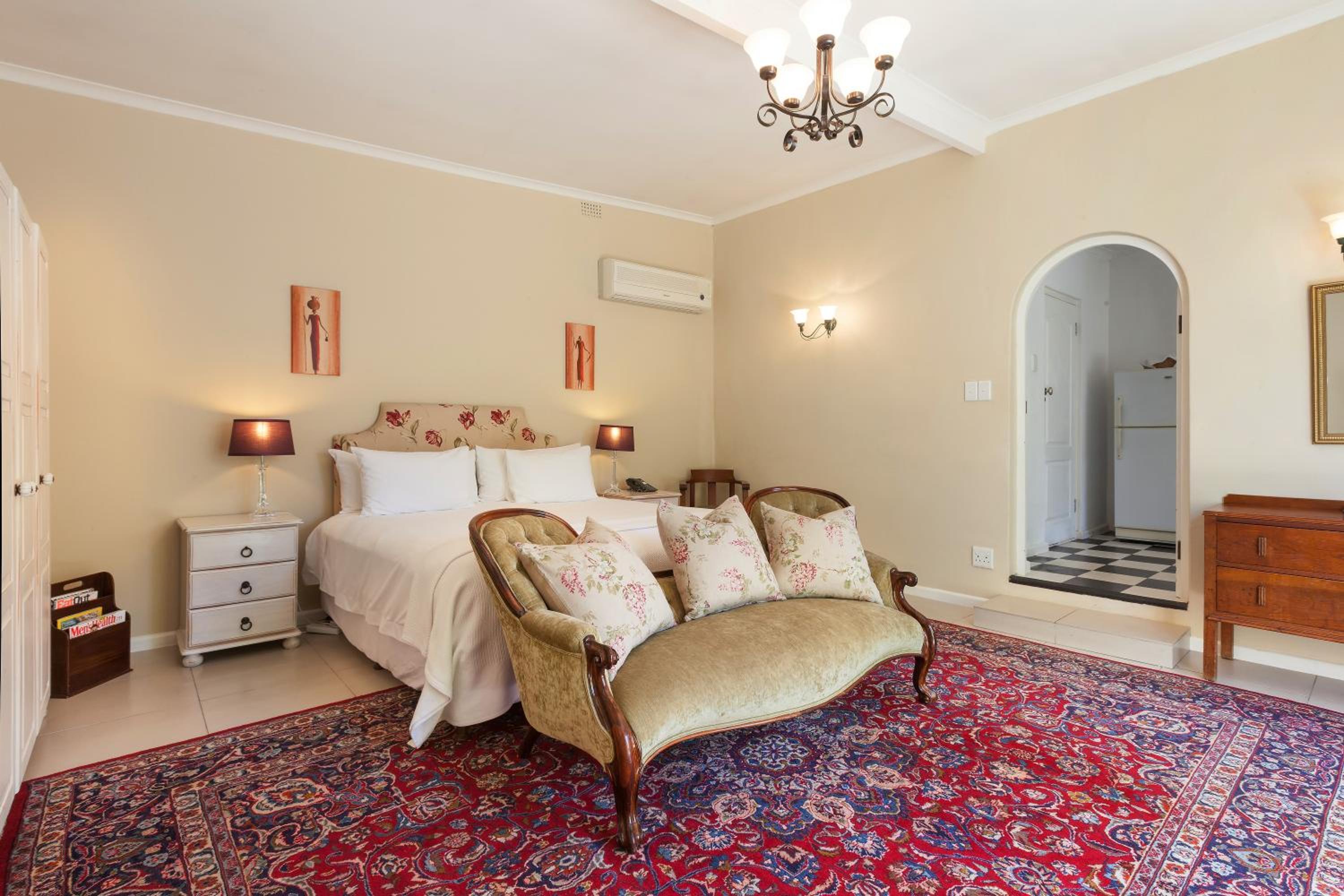 Medindi Manor
