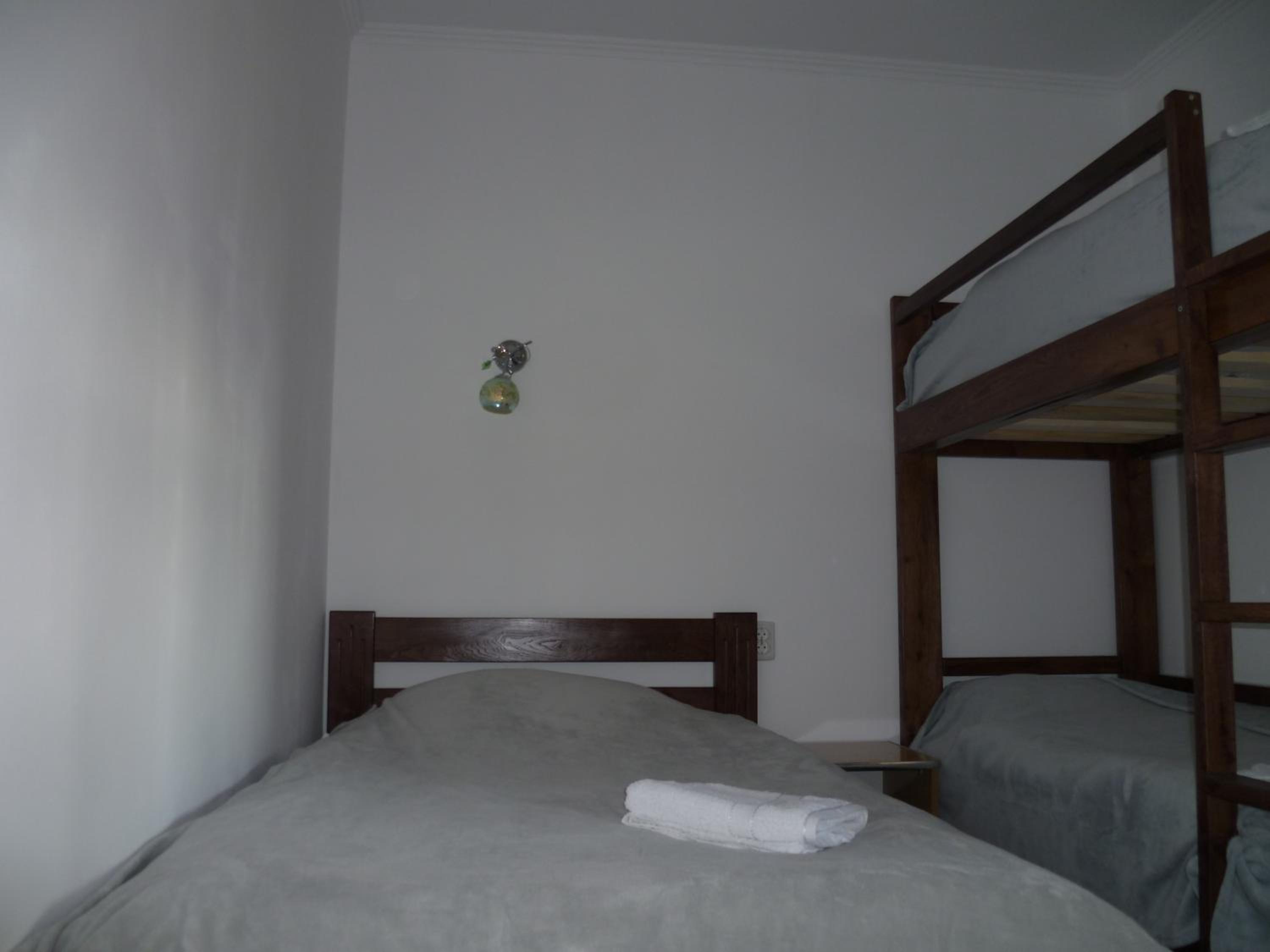 Home Hotel, photo 35