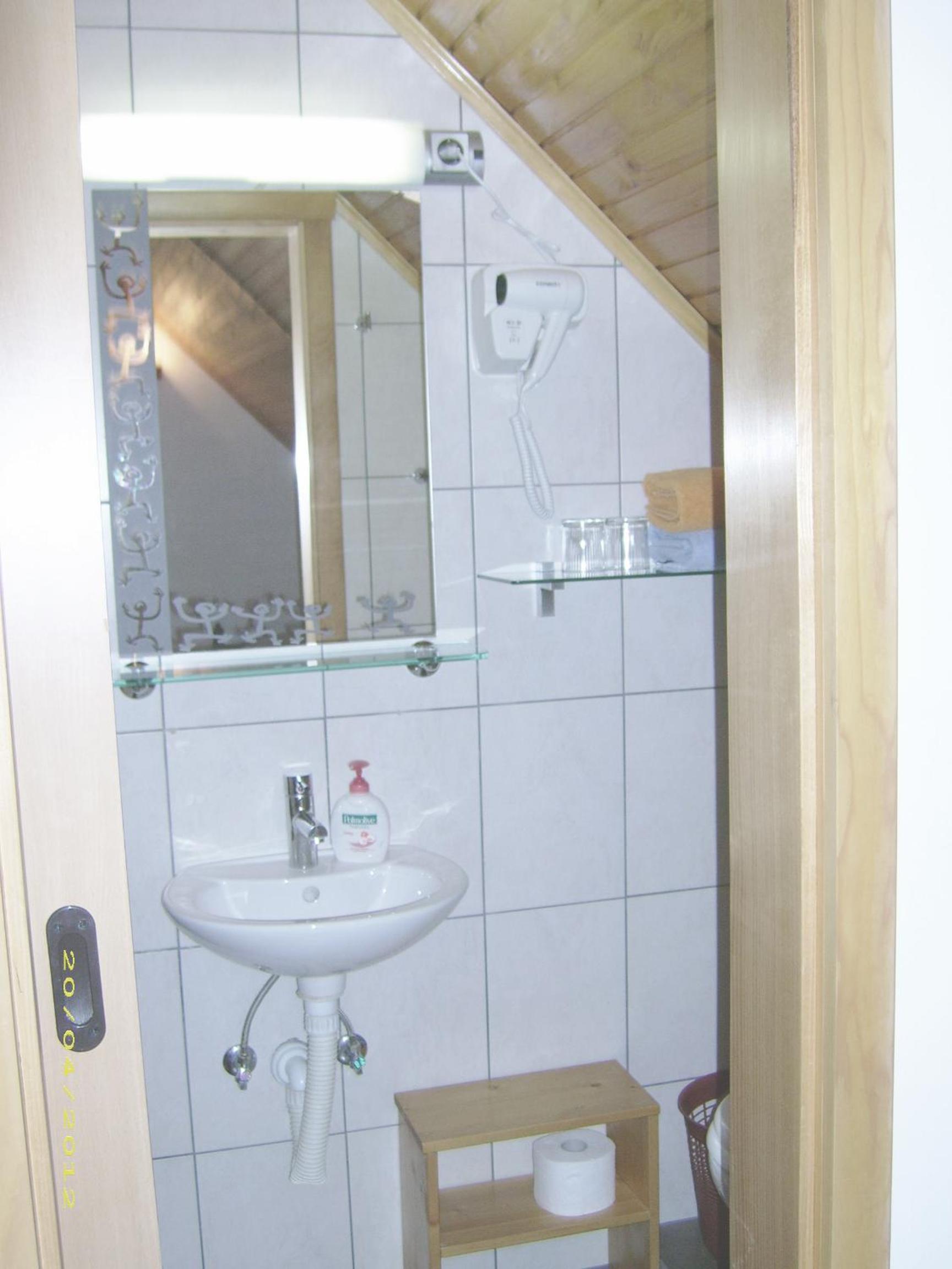 Photo 34