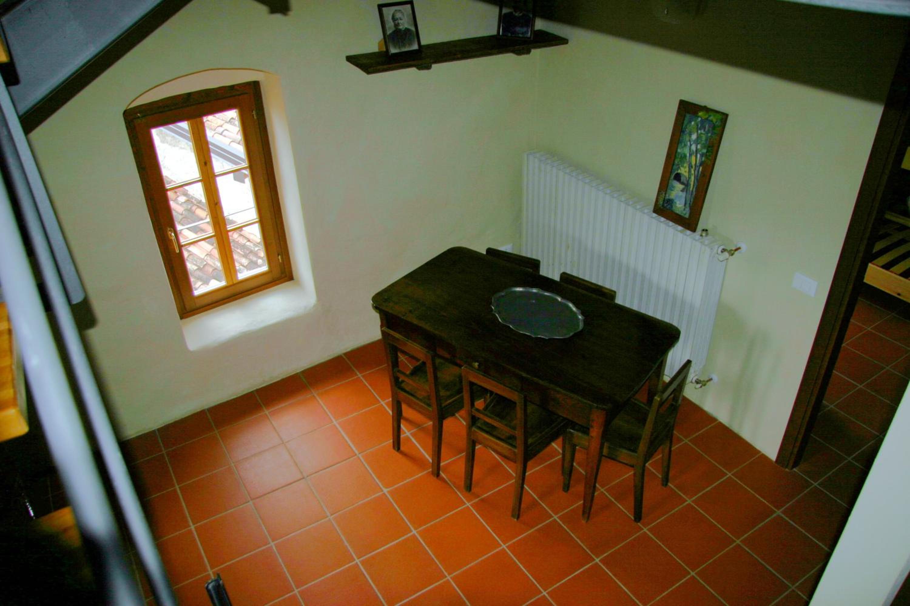 Photo 35