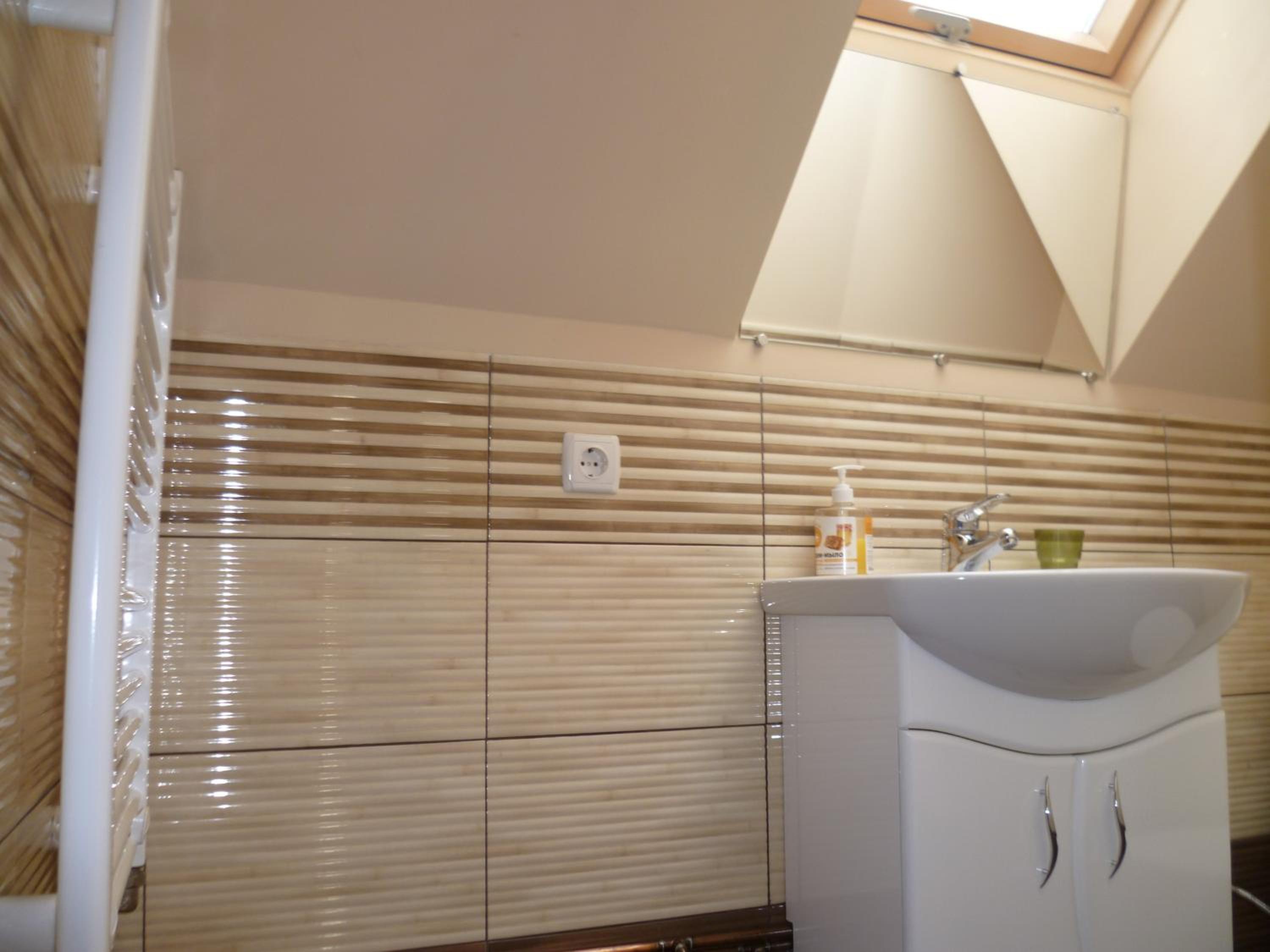 Home Hotel, photo 55