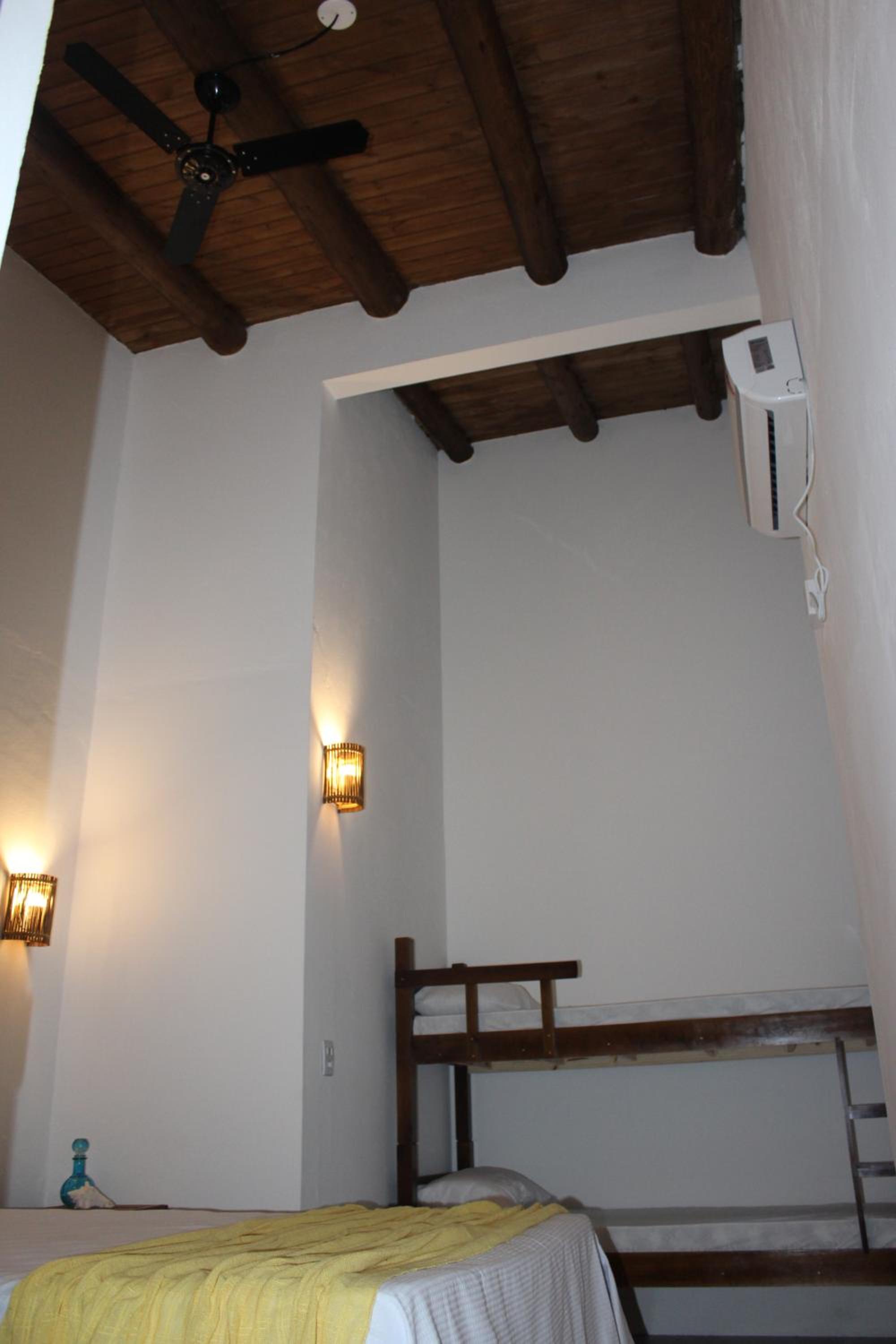 Casa Larrosa