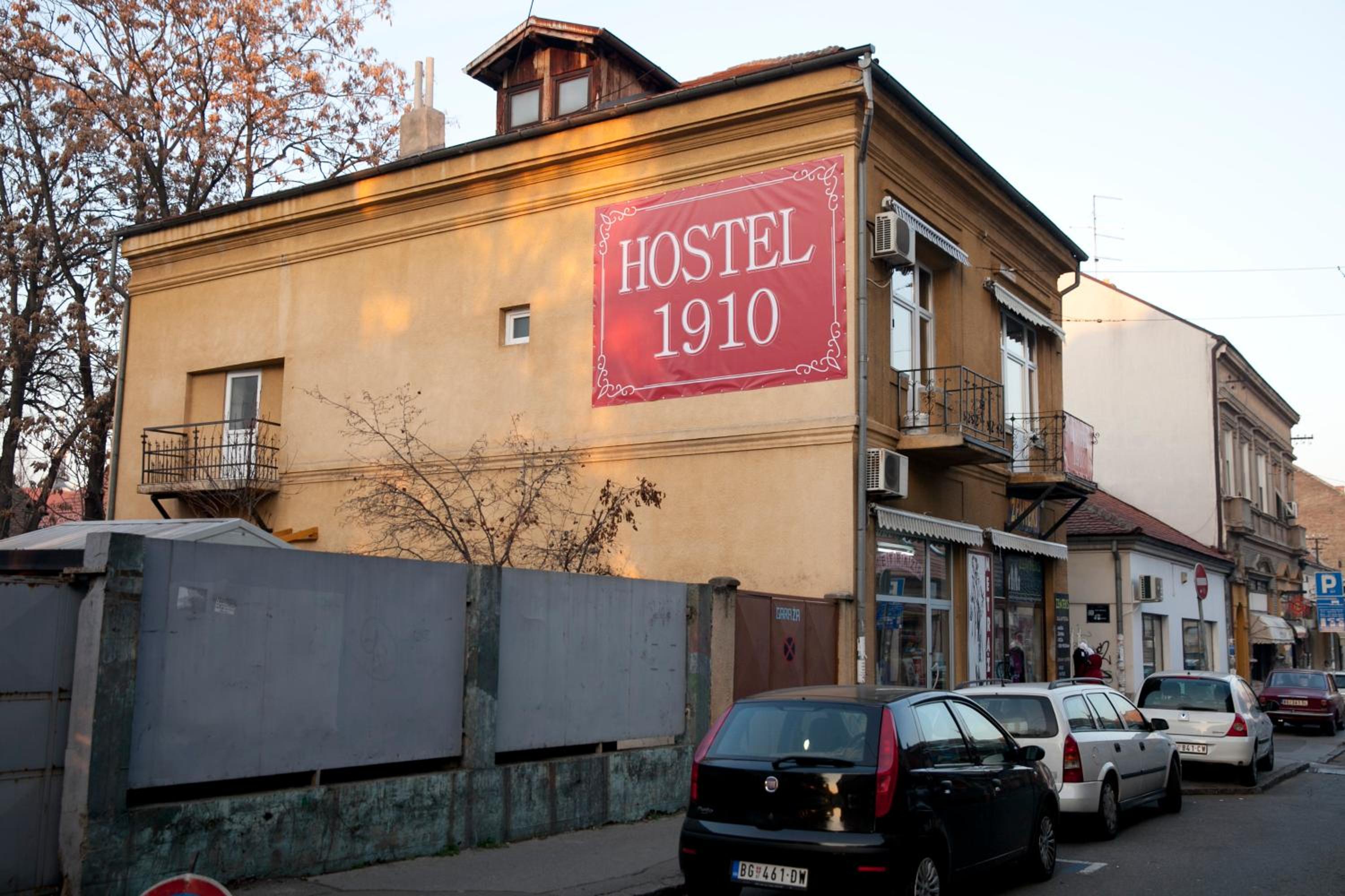 Hostel 1910 view 3