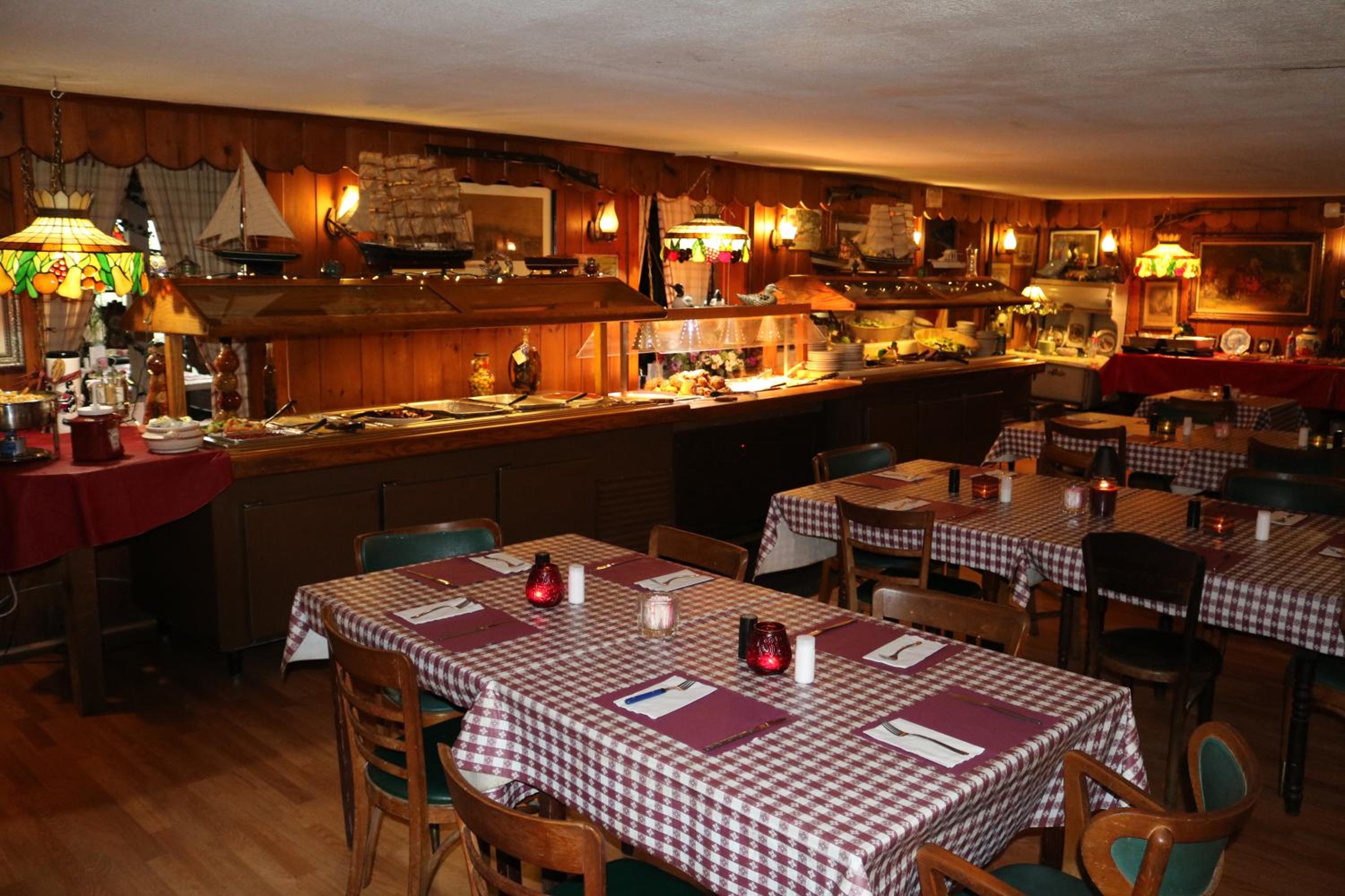Colonial Inn