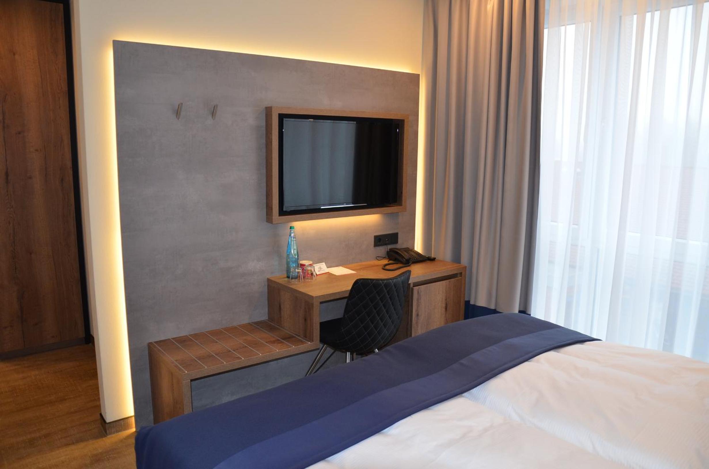 SKY Hotel Cloppenburg - Property Image 6