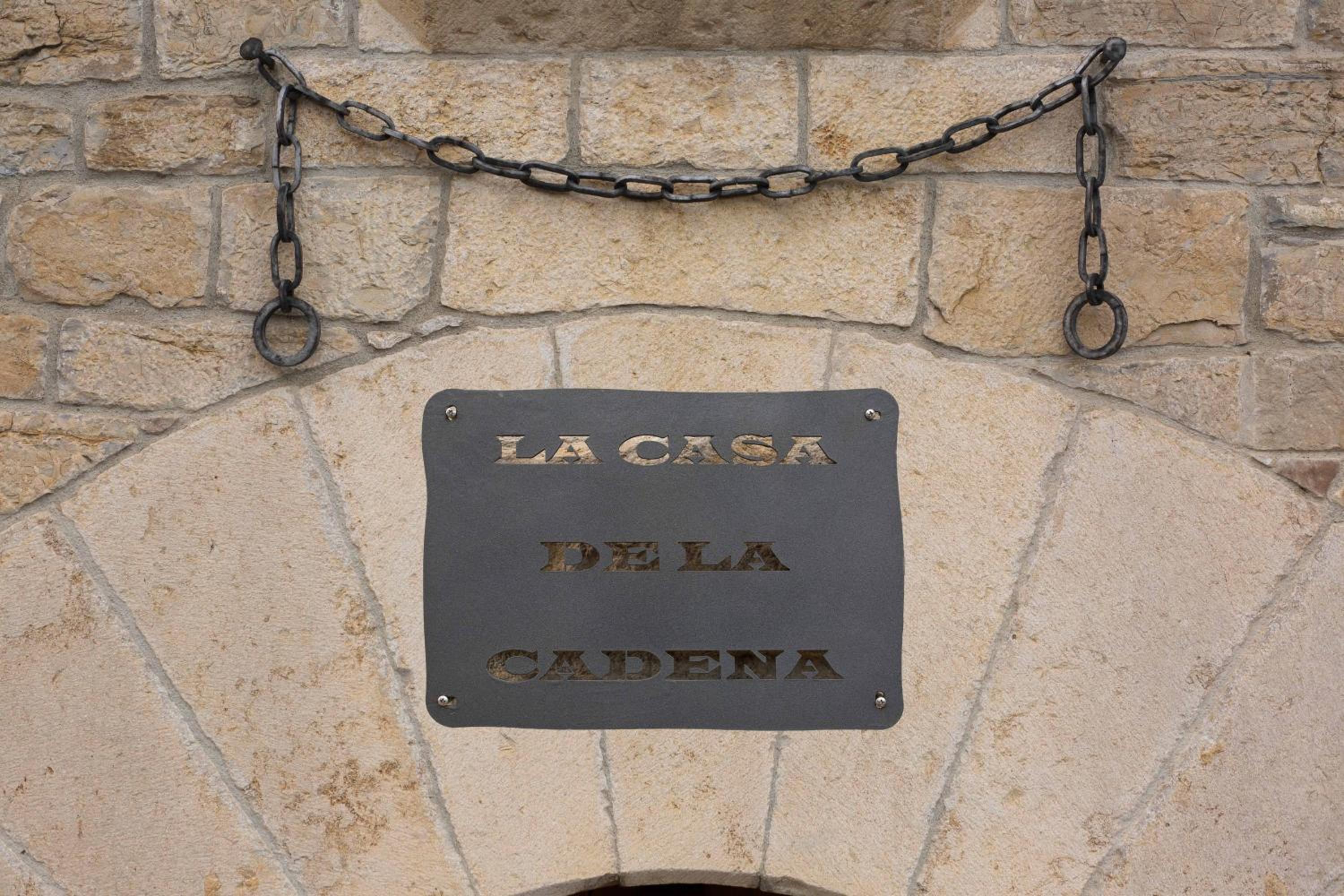 Casa de la Cadena