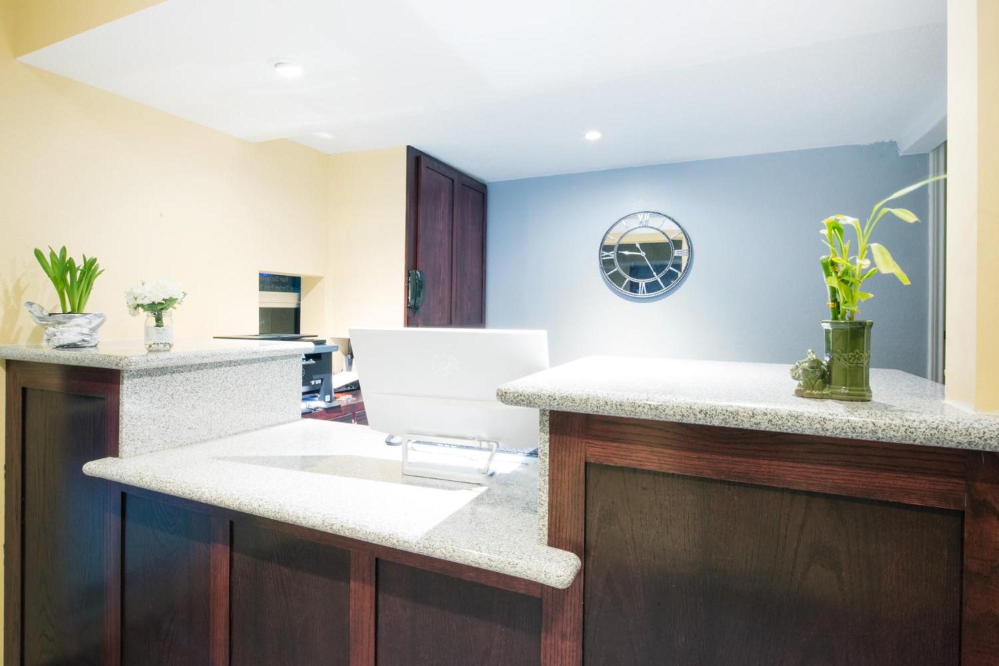 Executive Inn & Kitchenette Suites-Eagle Pass view 4