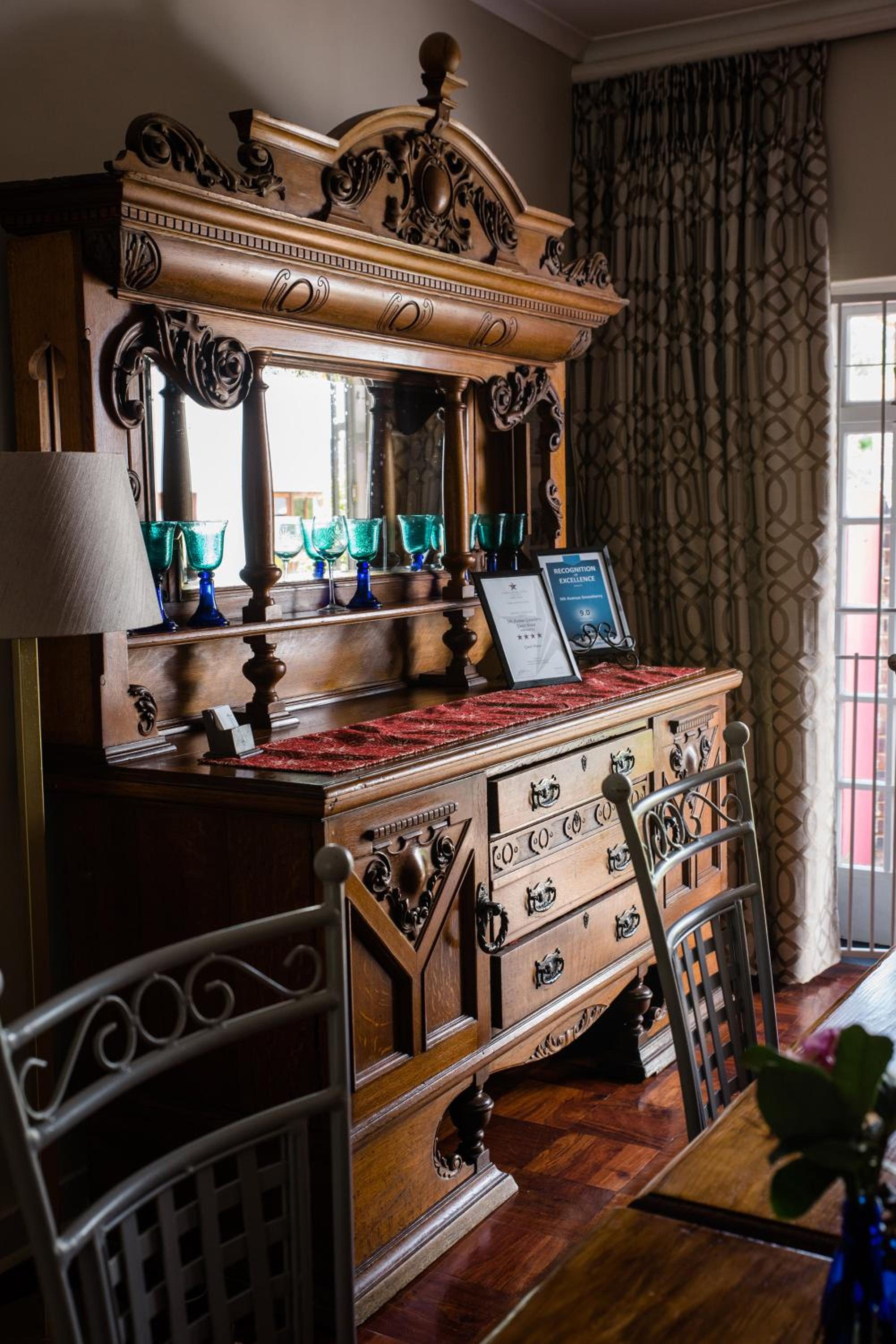 5th Avenue Gooseberry Guest House