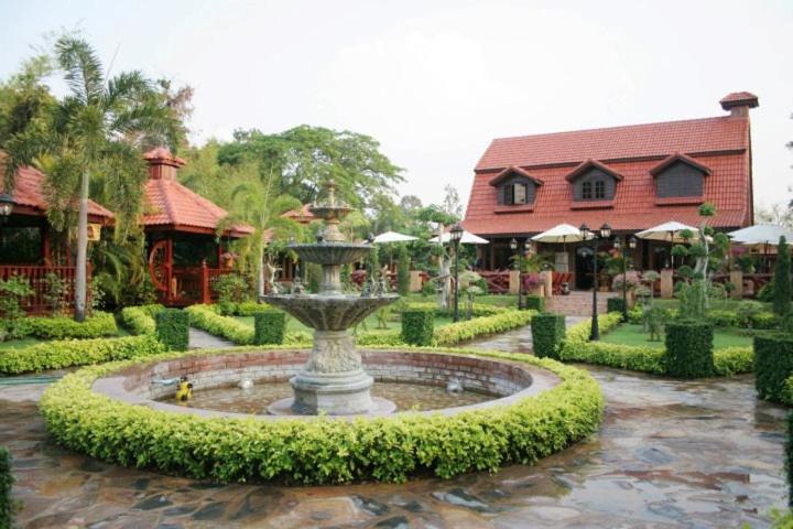 Chuanthanapanya Resort