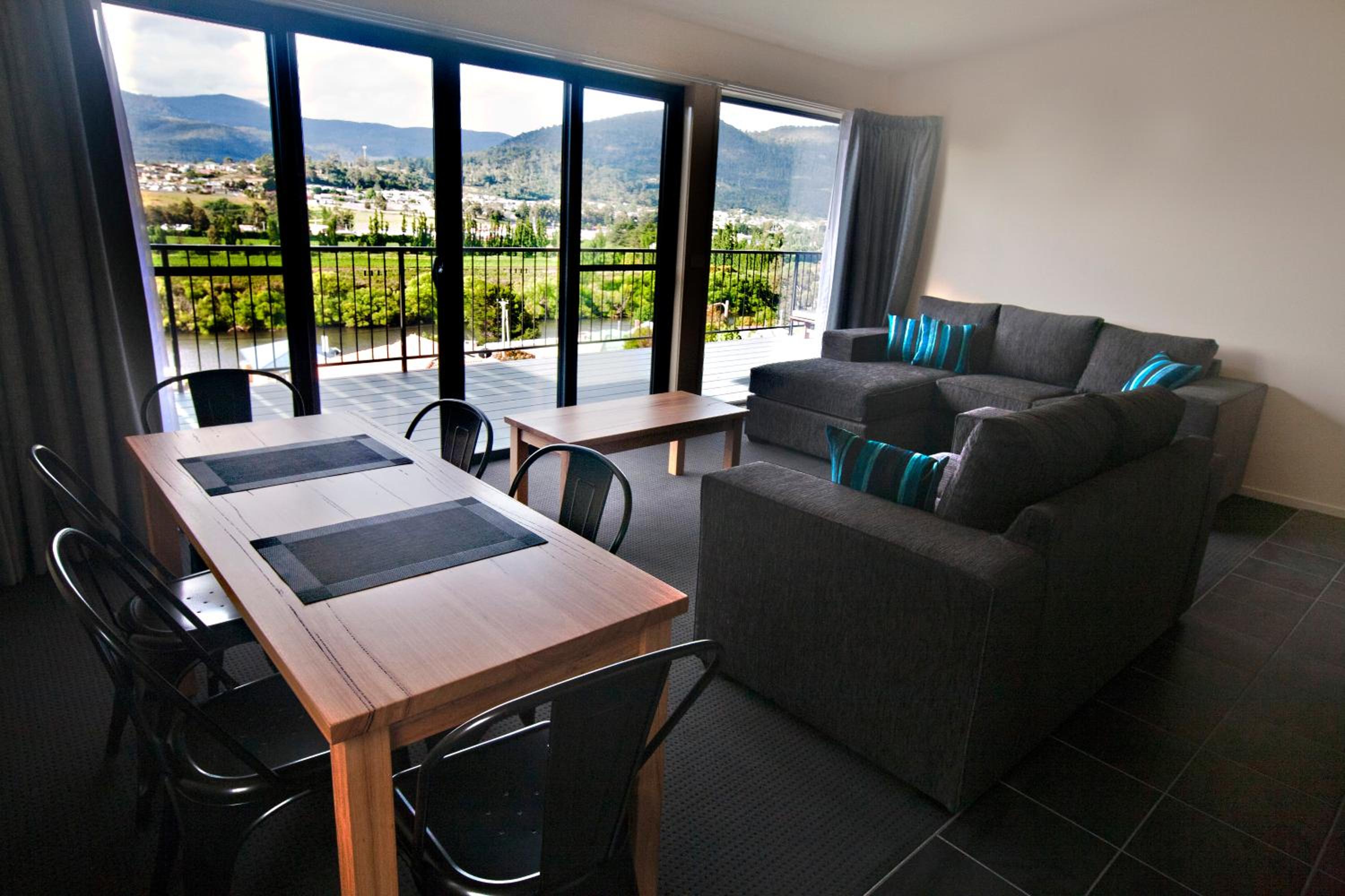 New Norfolk Holiday Apartments