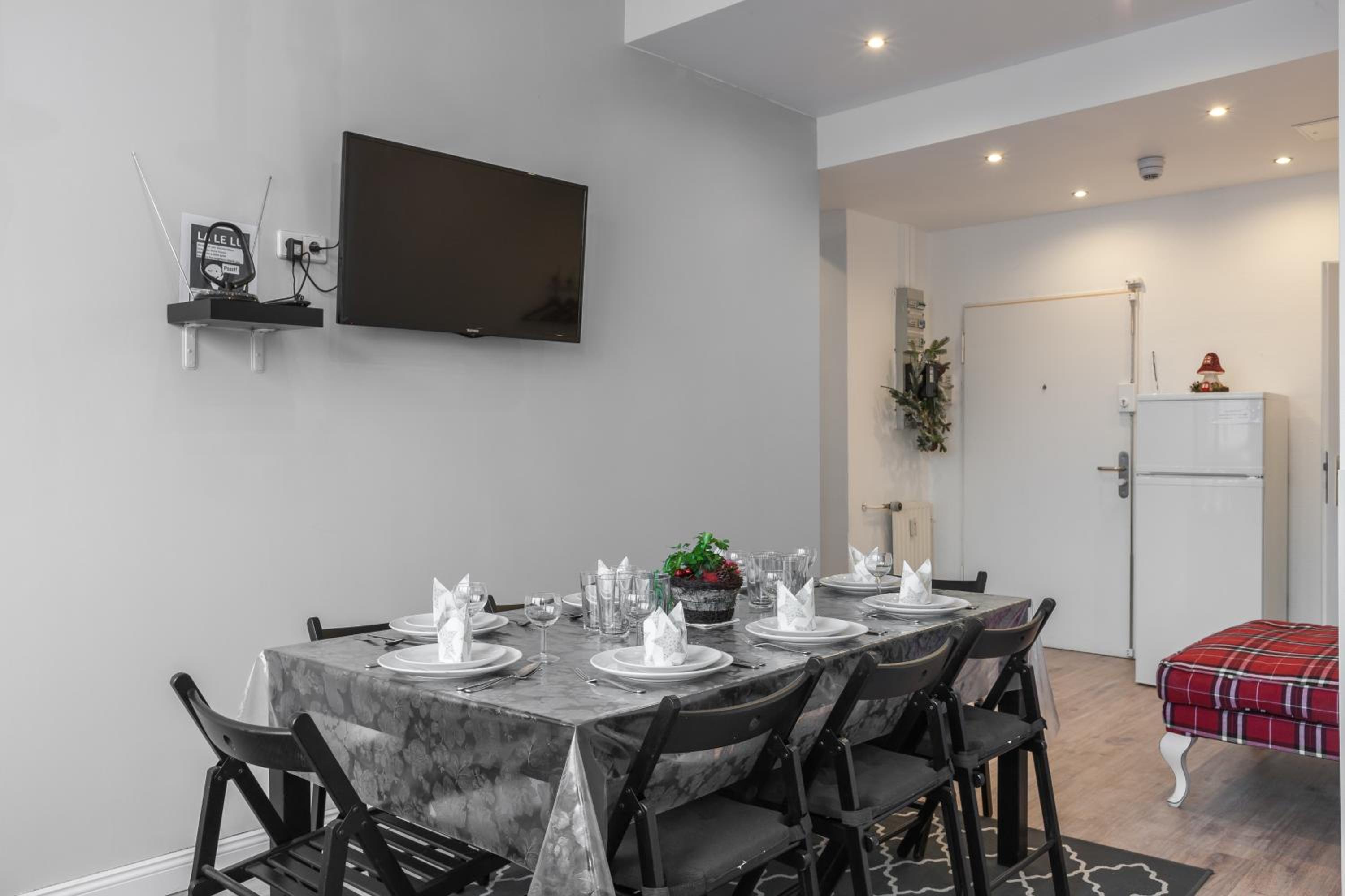 Trendy Apartments