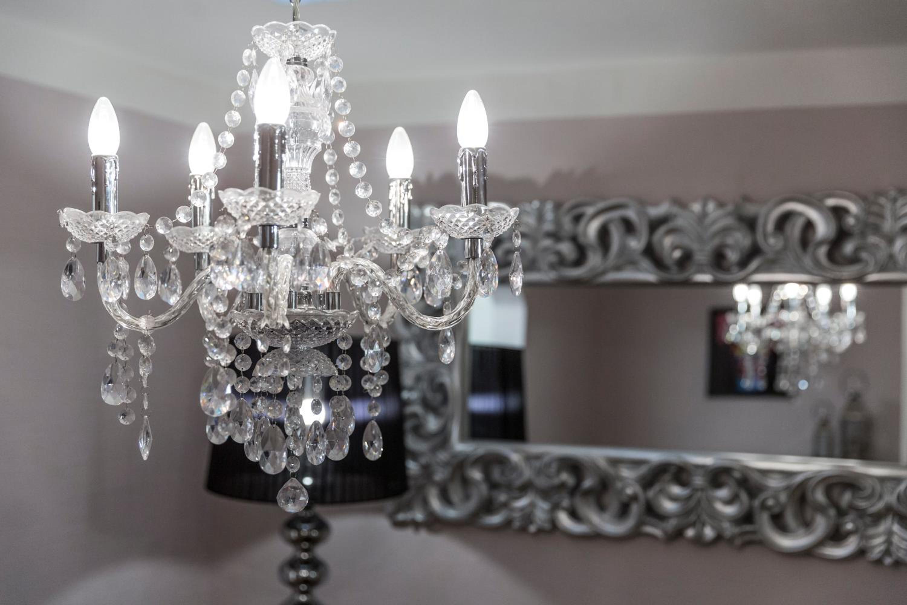 APT. STONE-LODGE