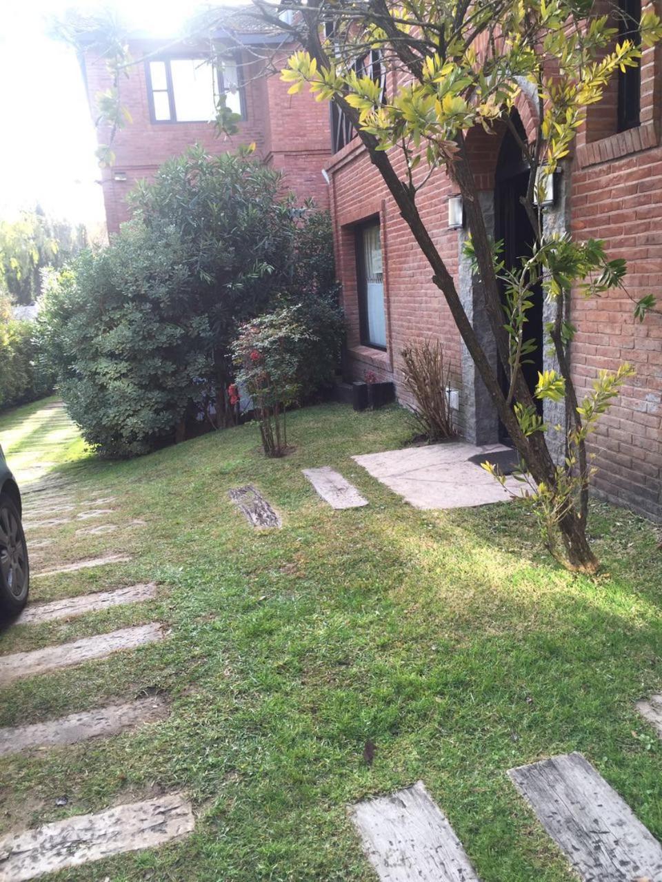 DUPLEX Casa 100 m2 CARILO HOUSE Complejo Residencial Sin Serv