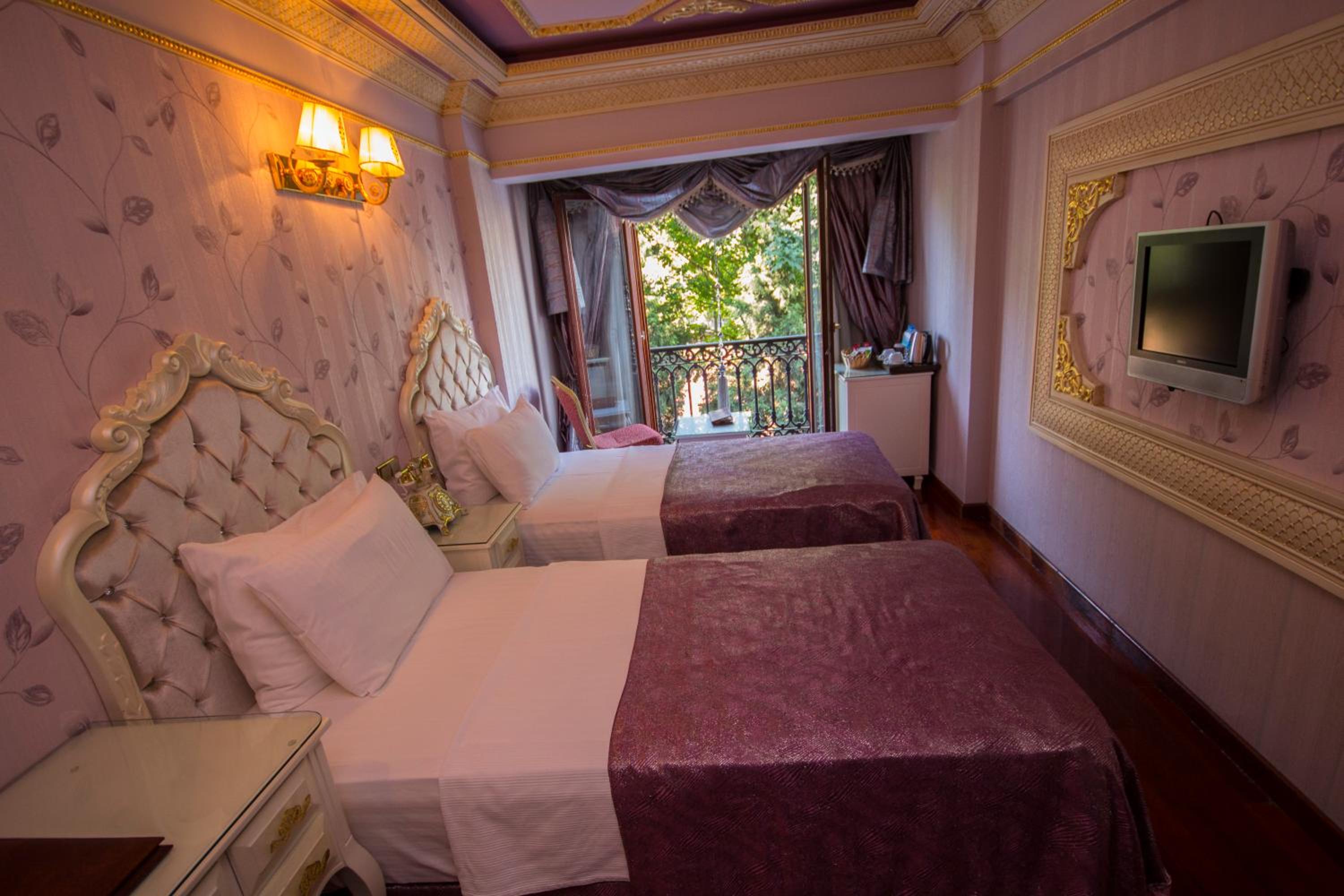 Deluxe Golden Horn Sultanahmet Hotel - Image 48