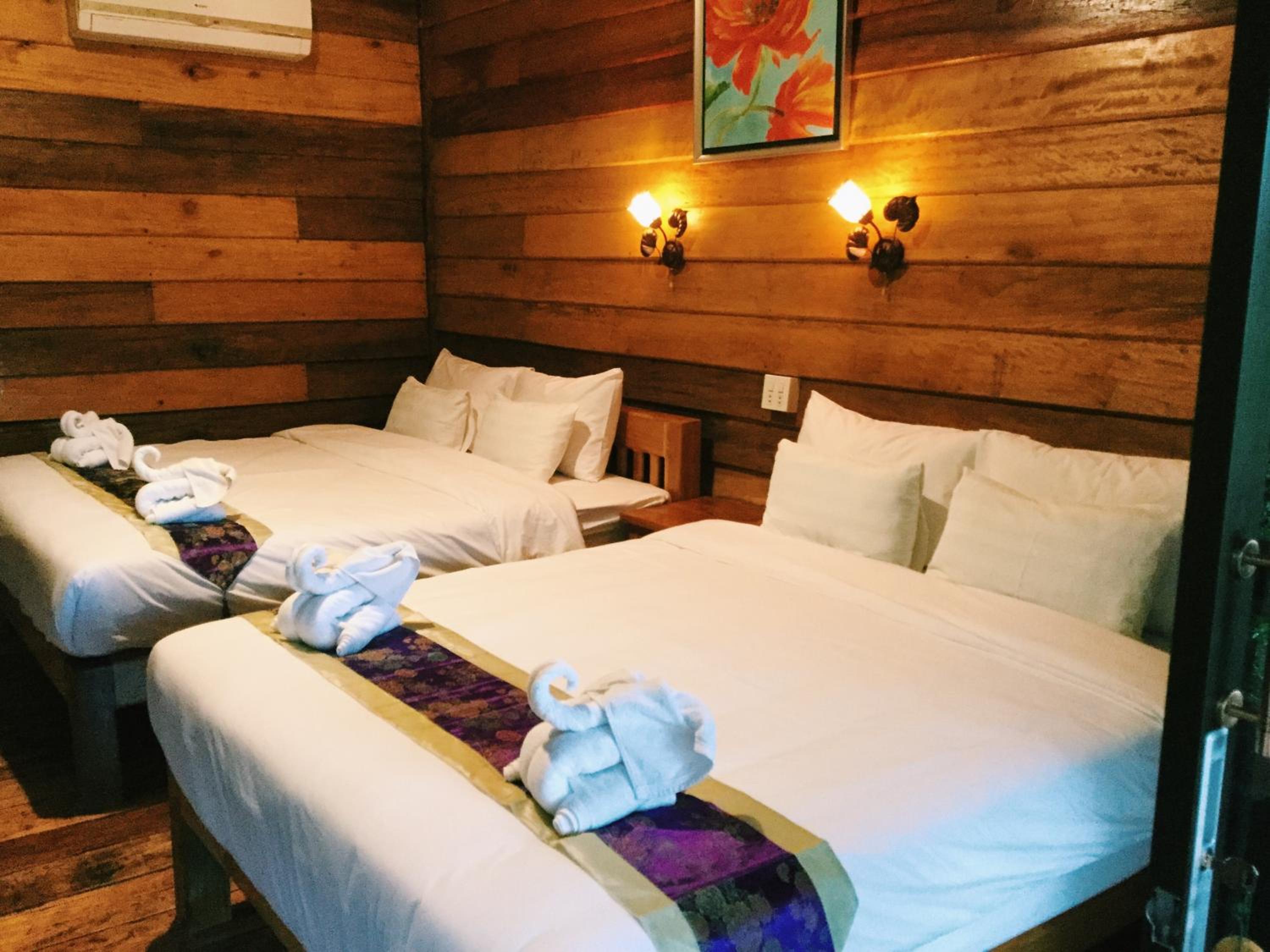 Phoxay Ngam Resort