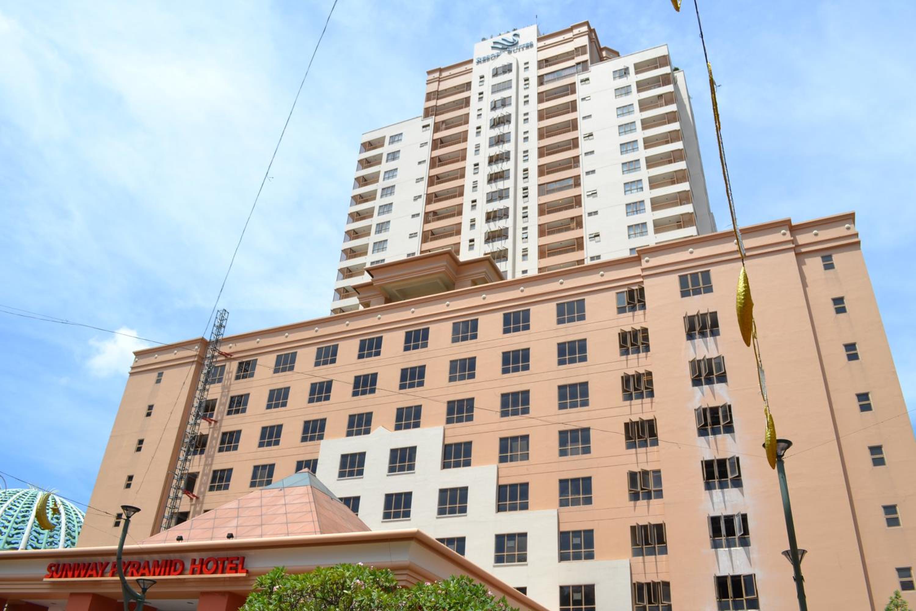 Resort Suites at Bandar Sunway view 5