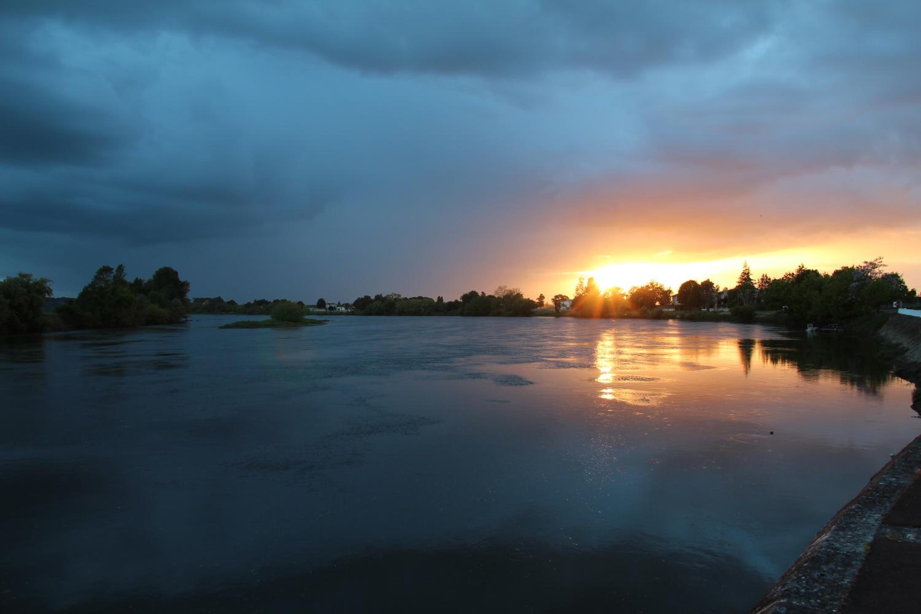 Gites Lacale face à la rivière