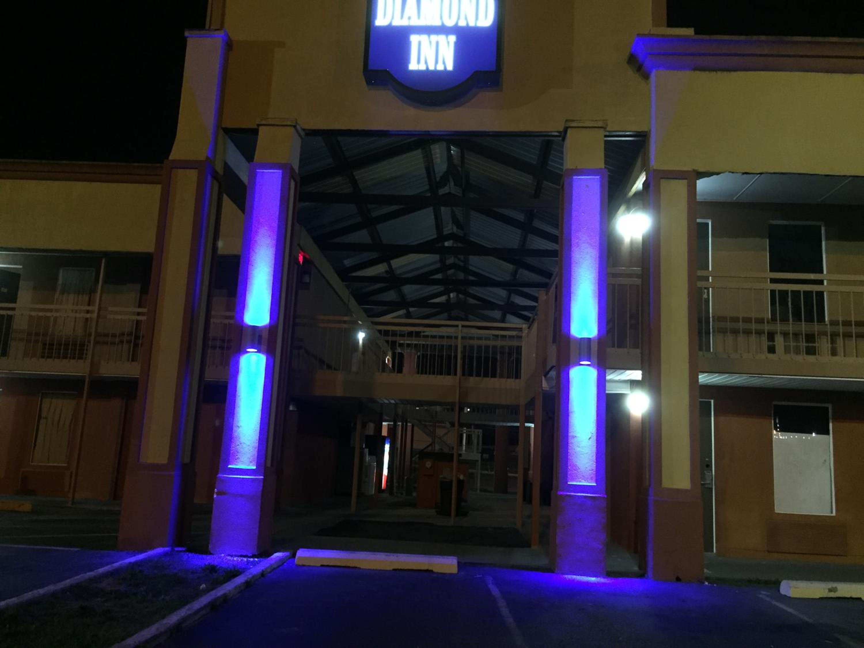 Diamond Inn Motel view 2