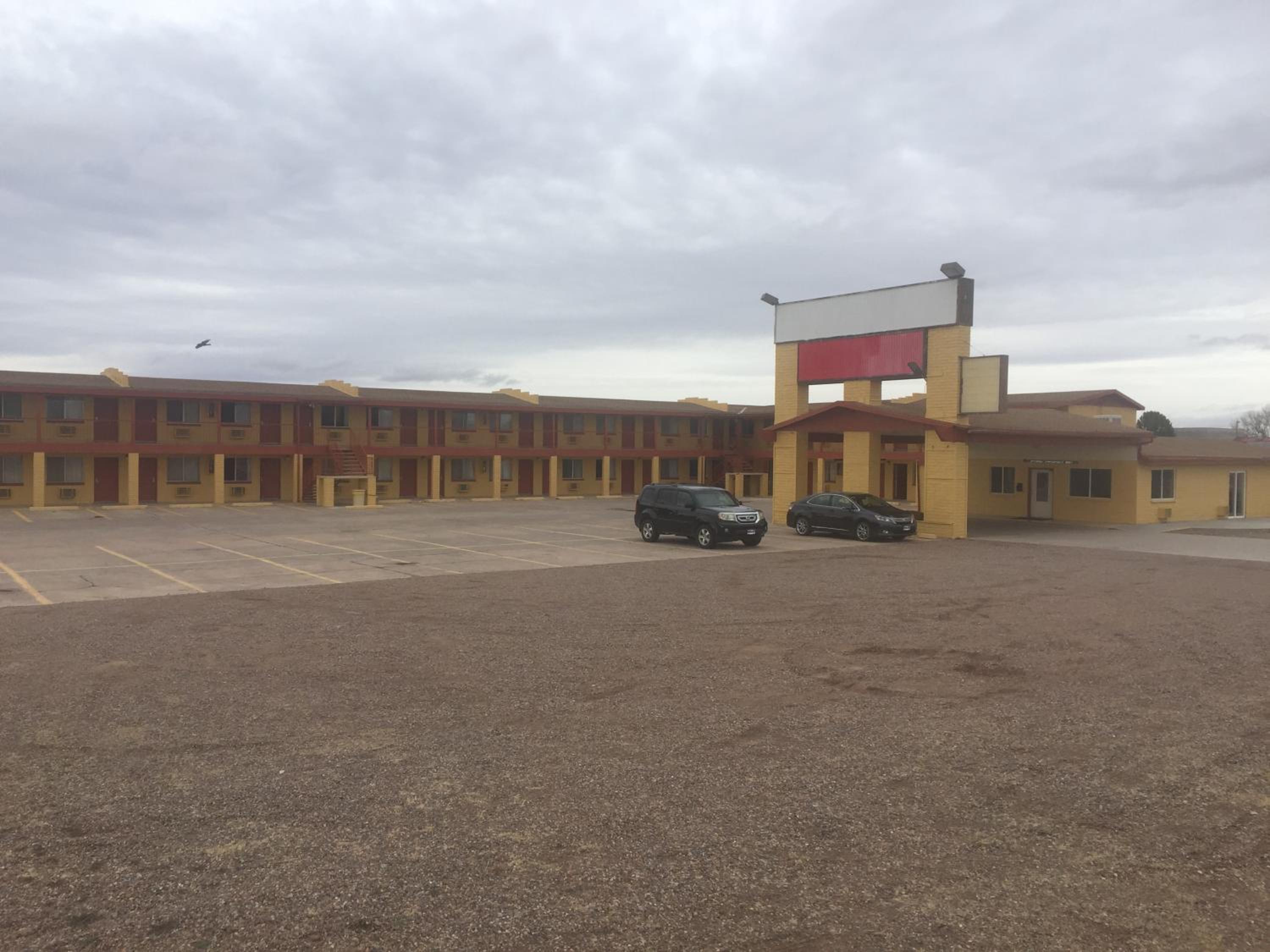 Holbrook Vacations - Econo Lodge I-40 Exit 286-Holbrook Holbrook - Property Image 9