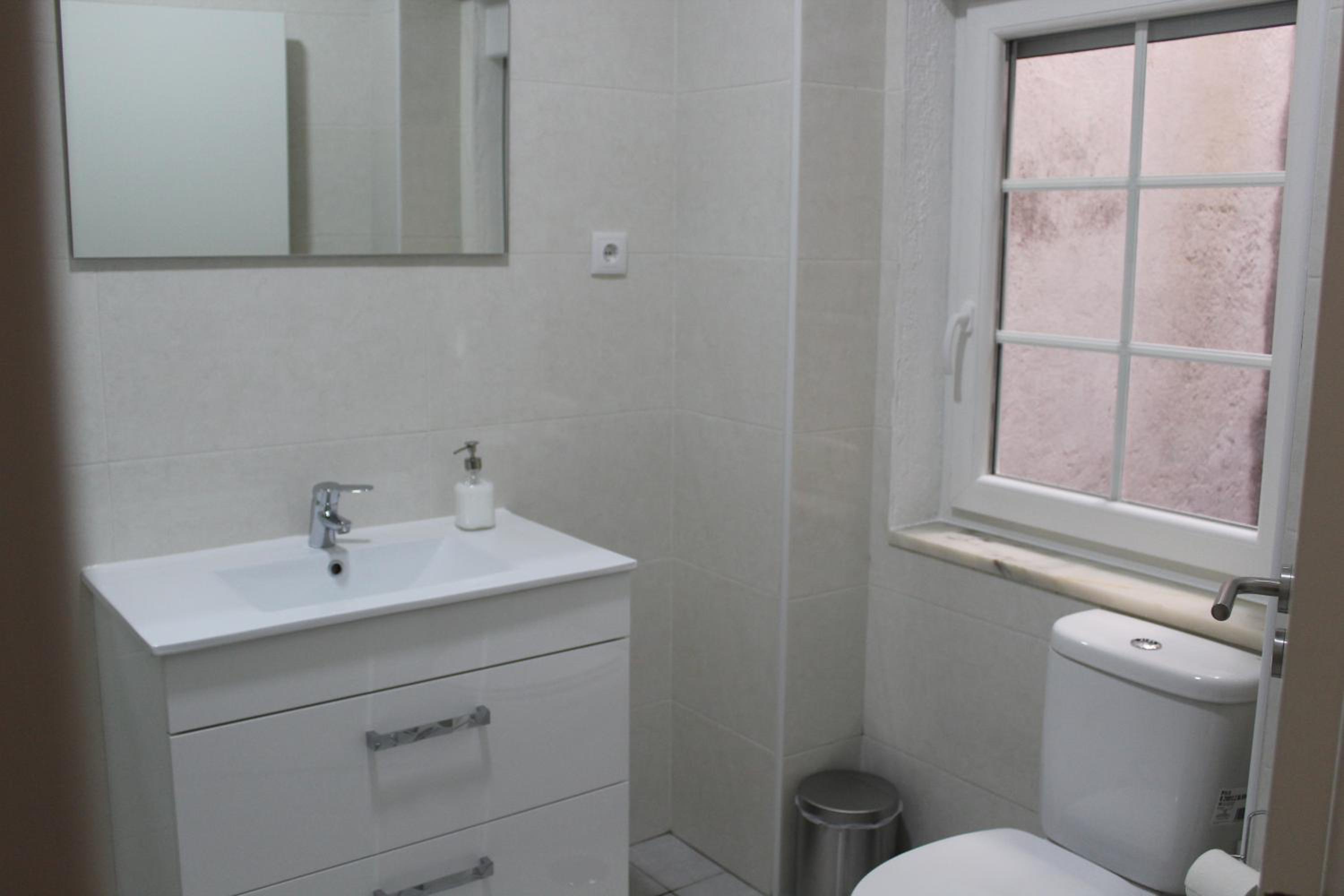 FADO Bairro Alto - SSs Apartments
