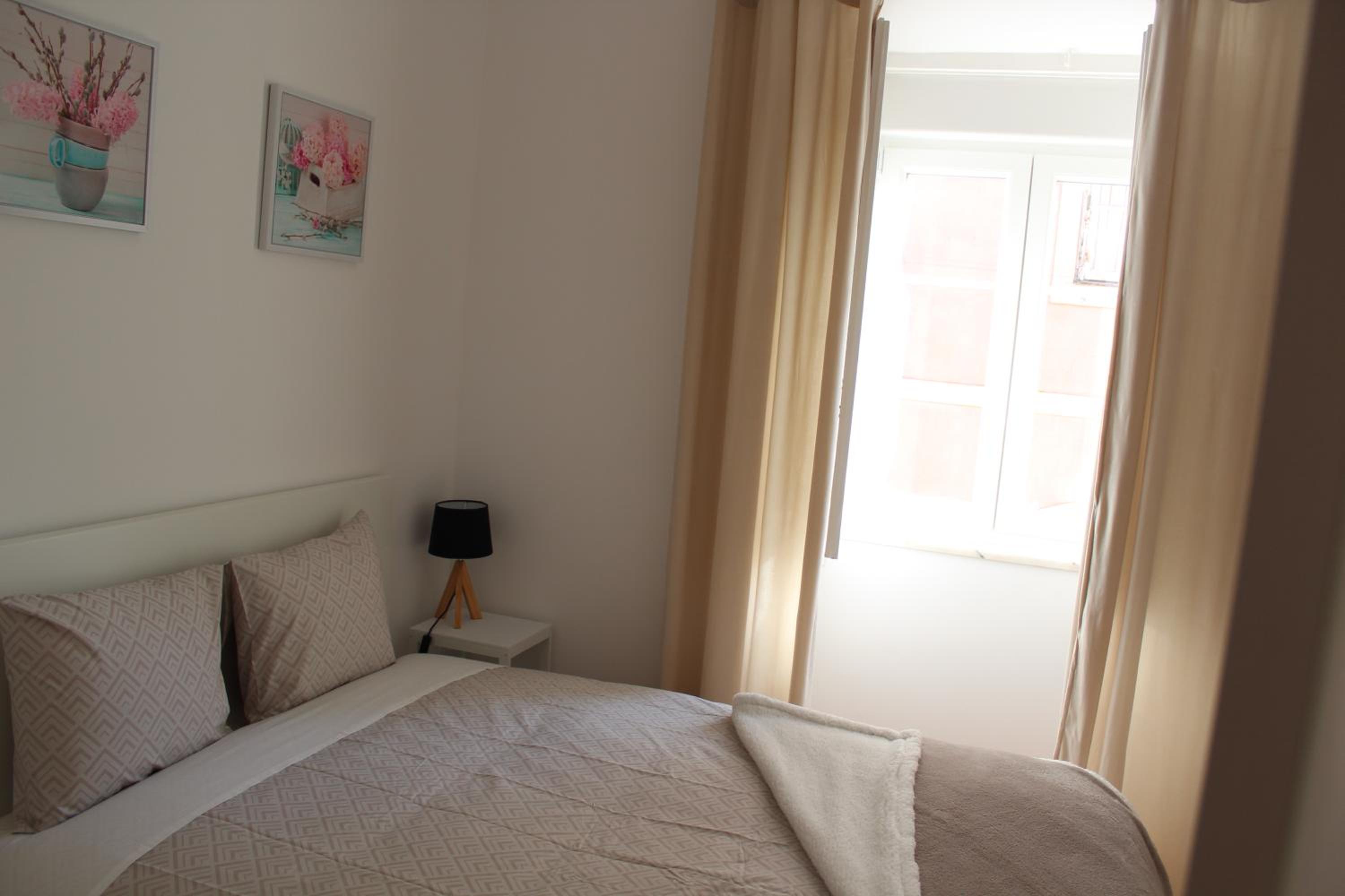 FADO Bairro Alto - SSs Apartments
