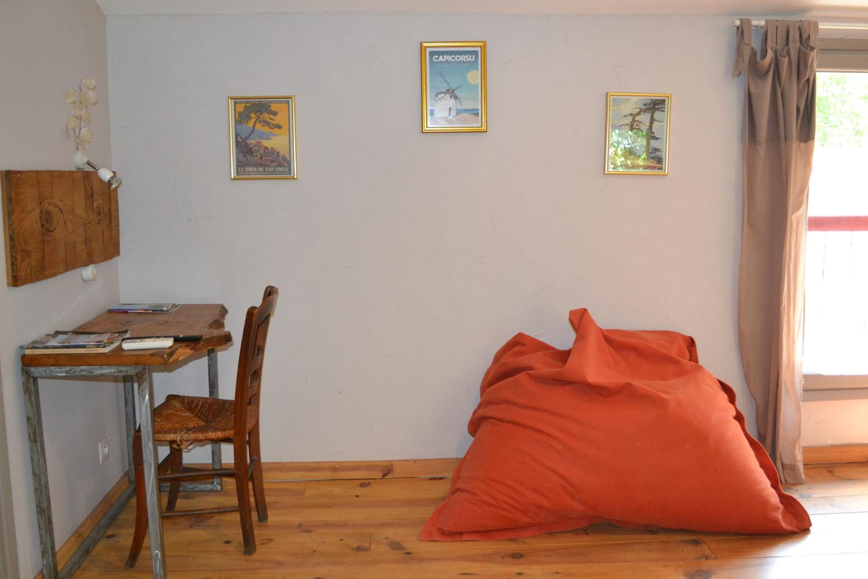 Photo 26