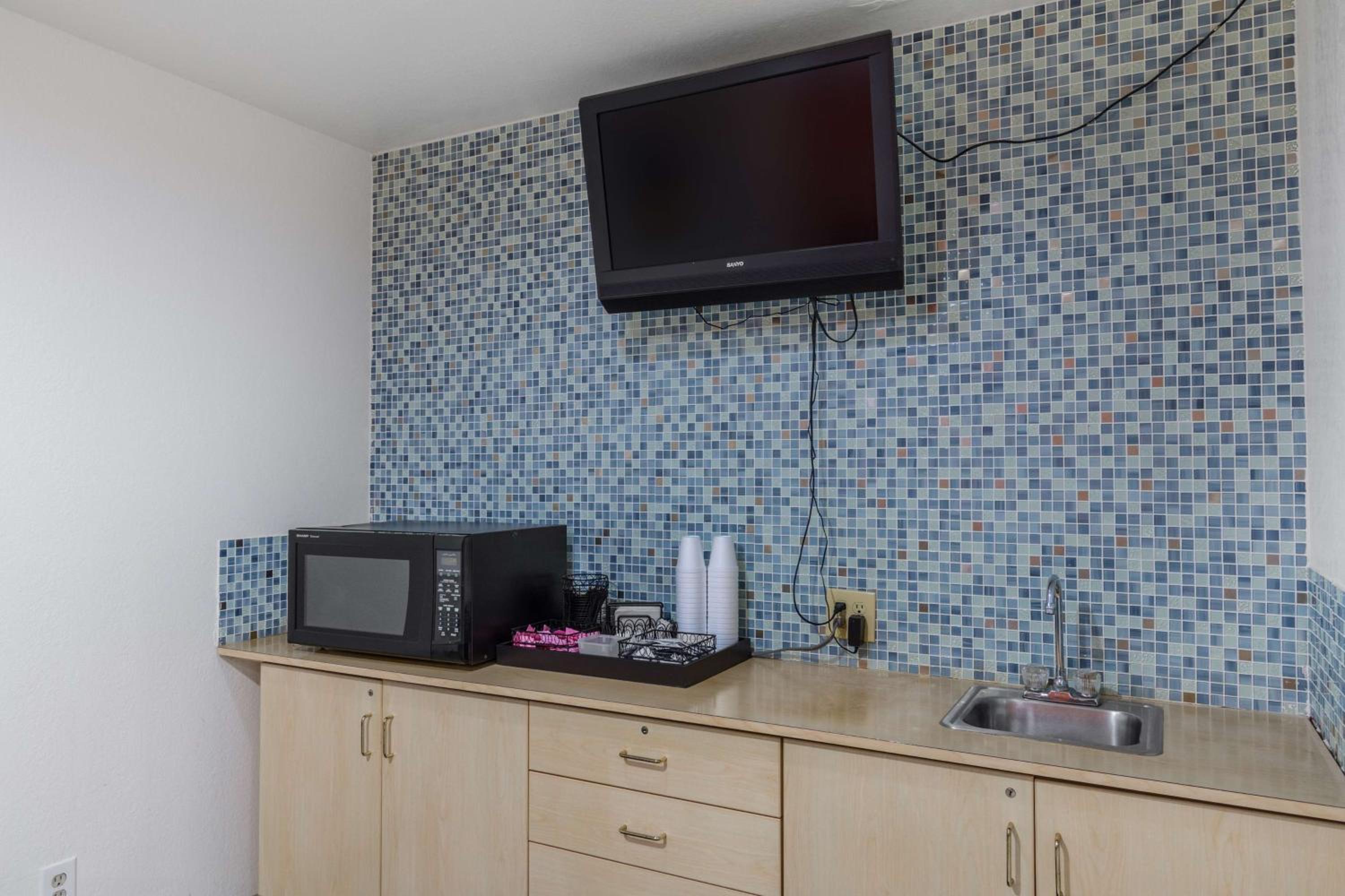 McAlester Vacations - Motel 6-Mcalester, OK - Property Image 8