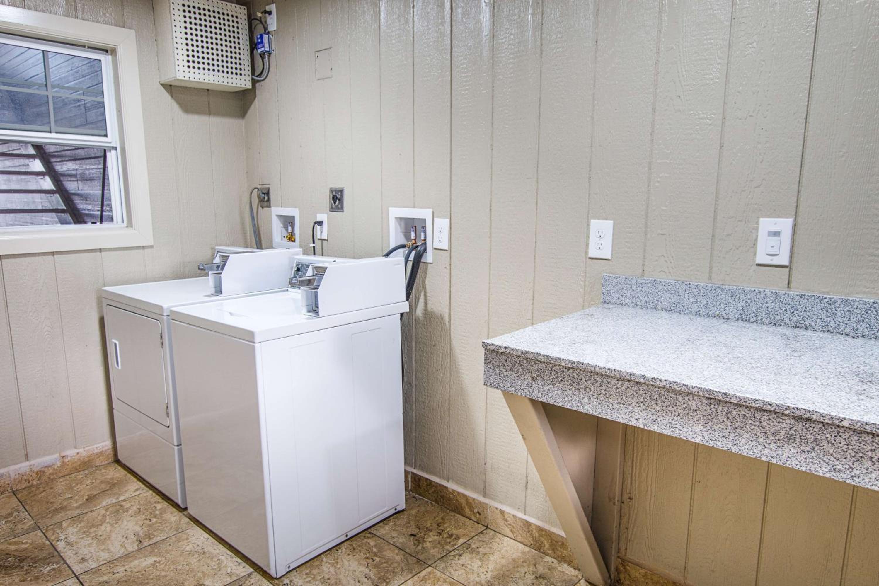 Motel 6-Waxahachie, TX