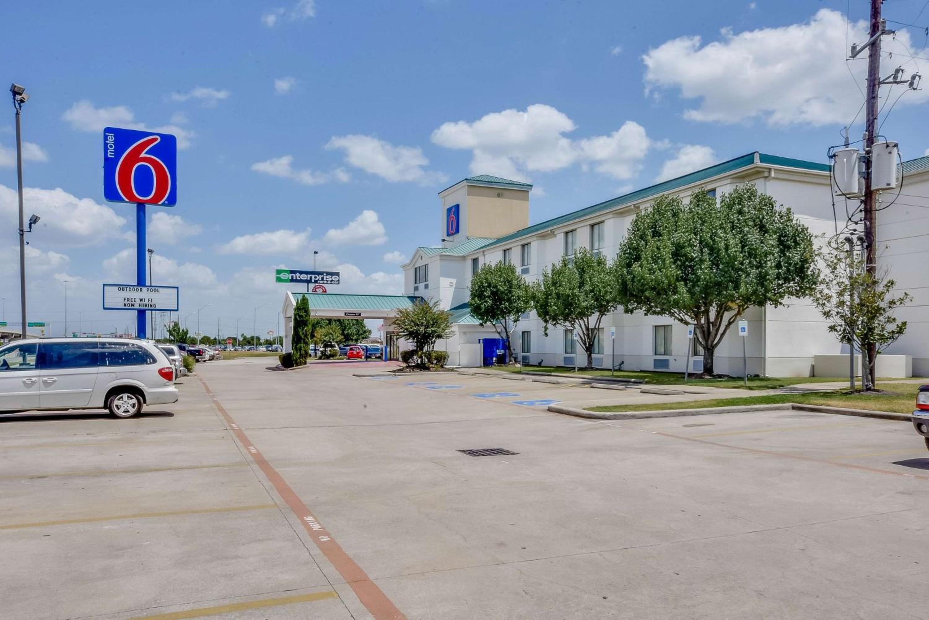 Motel 6-Katy, TX - Houston view 3