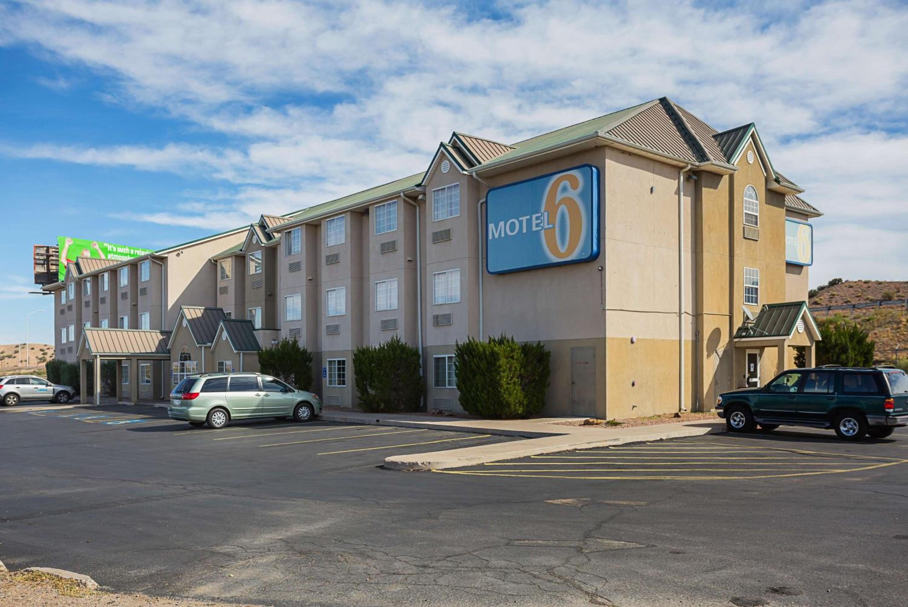Motel 6-Bernalillo, NM view 3