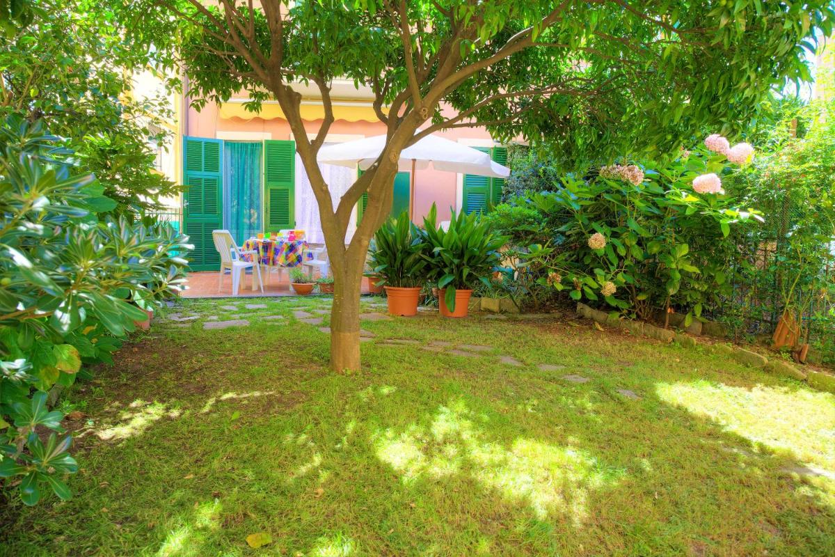 Casa Mary Levanto