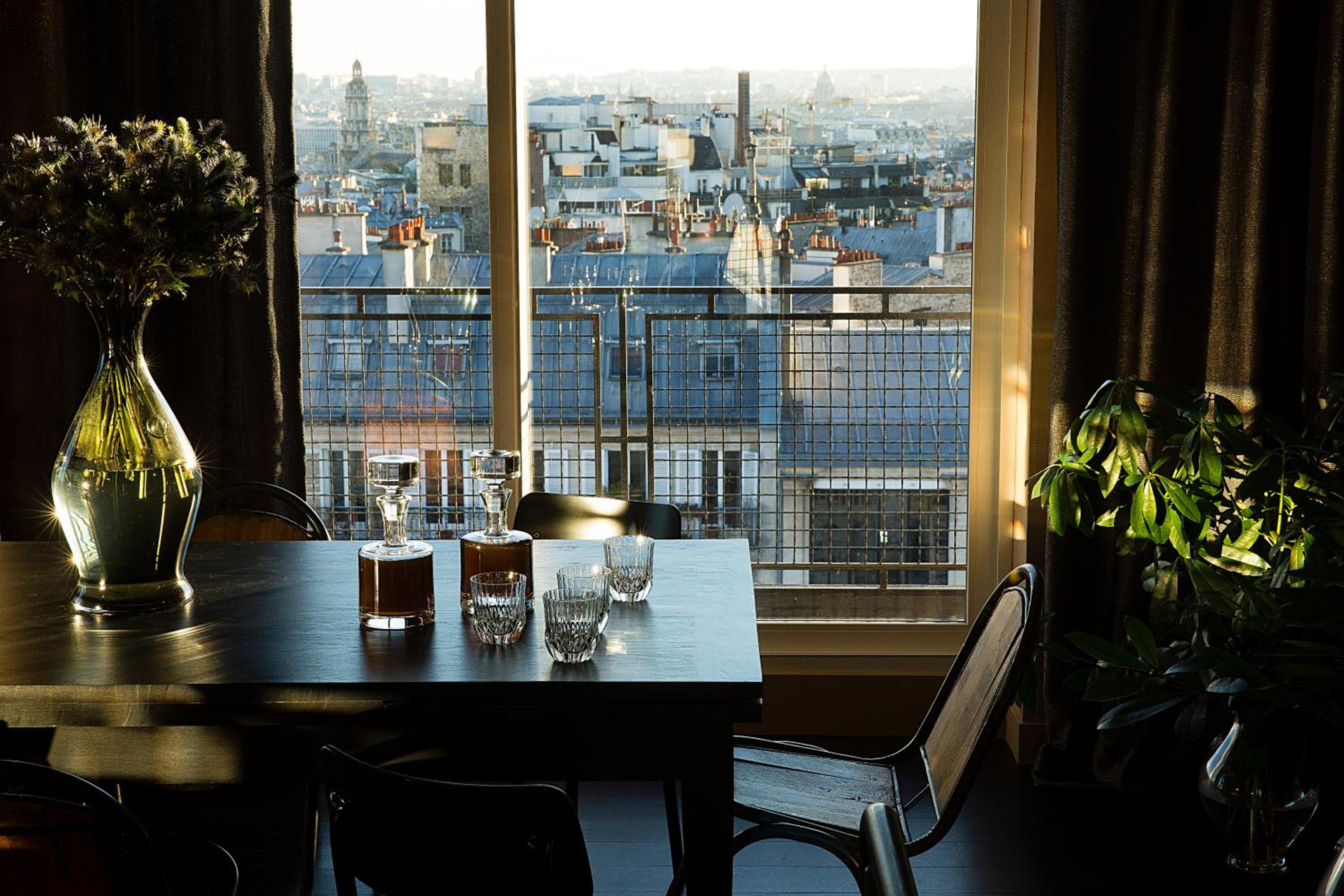 Hotel Le Chat Noir