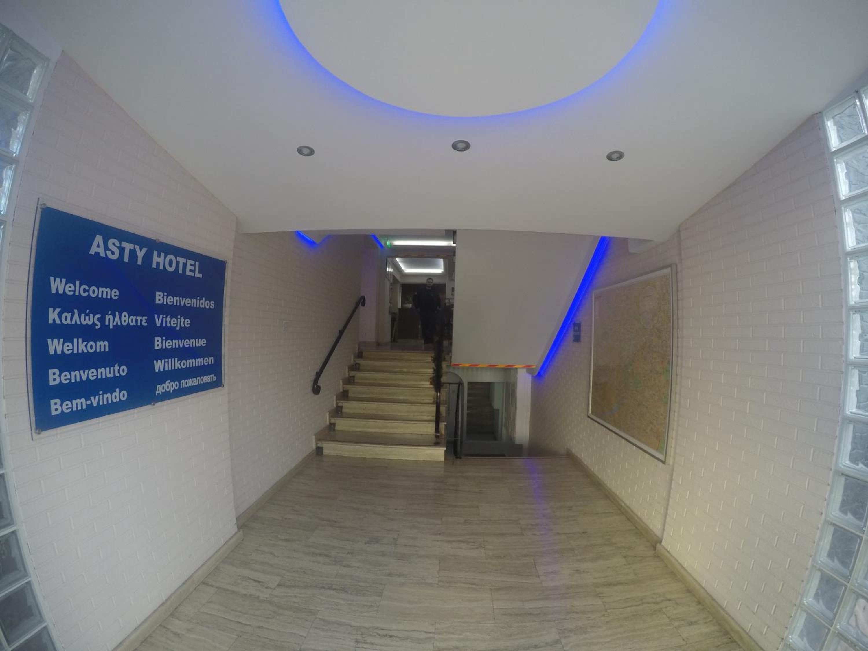 Nicosia Vacations - Asty Hotel - Property Image 4