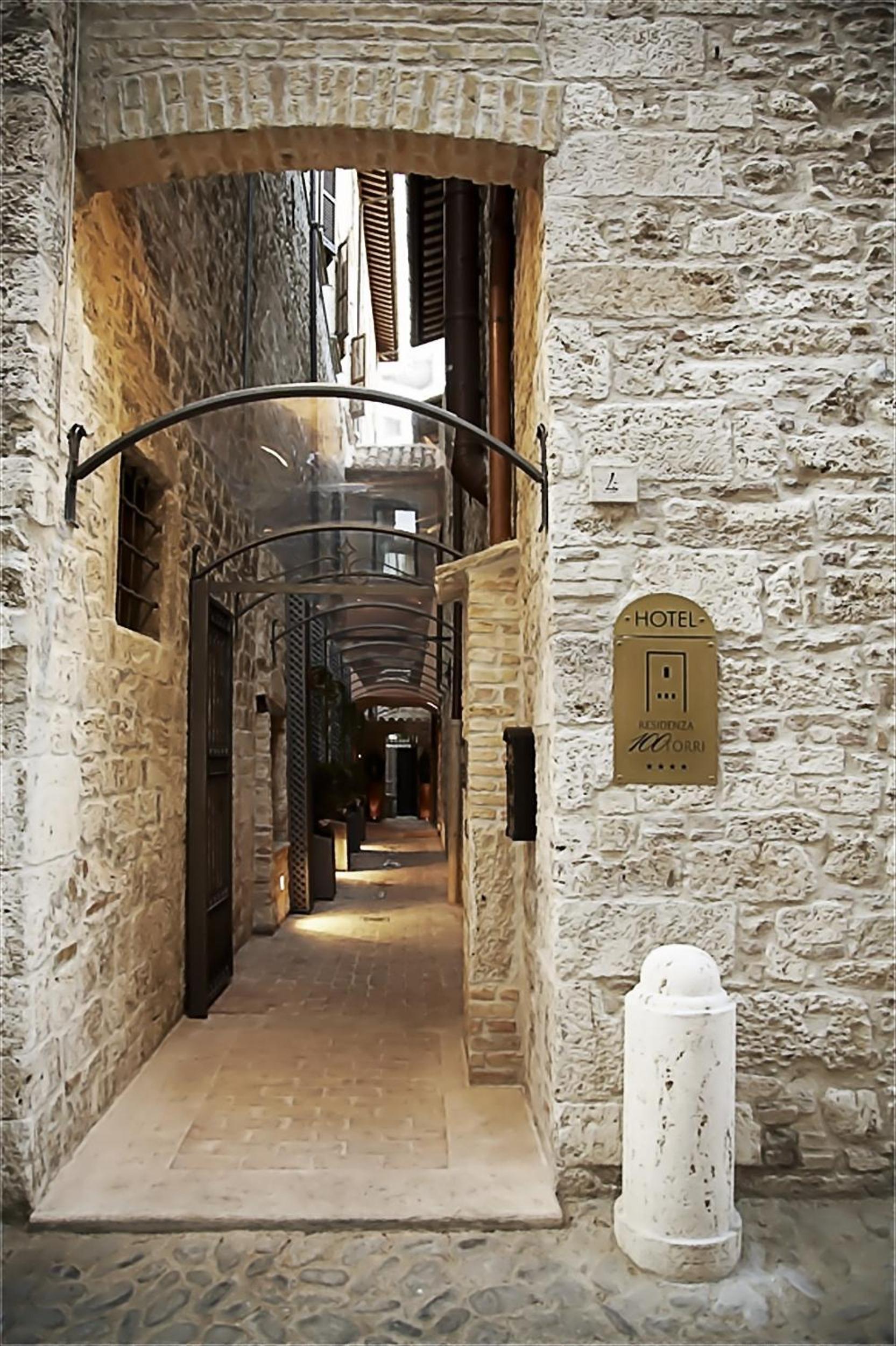 Hotel & Residenza 100 Torri