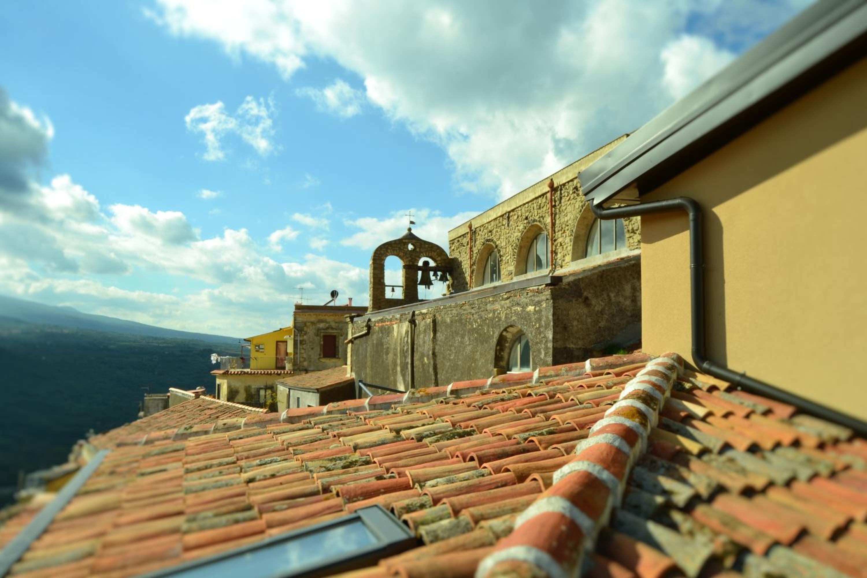 Cento Tari' Guest House