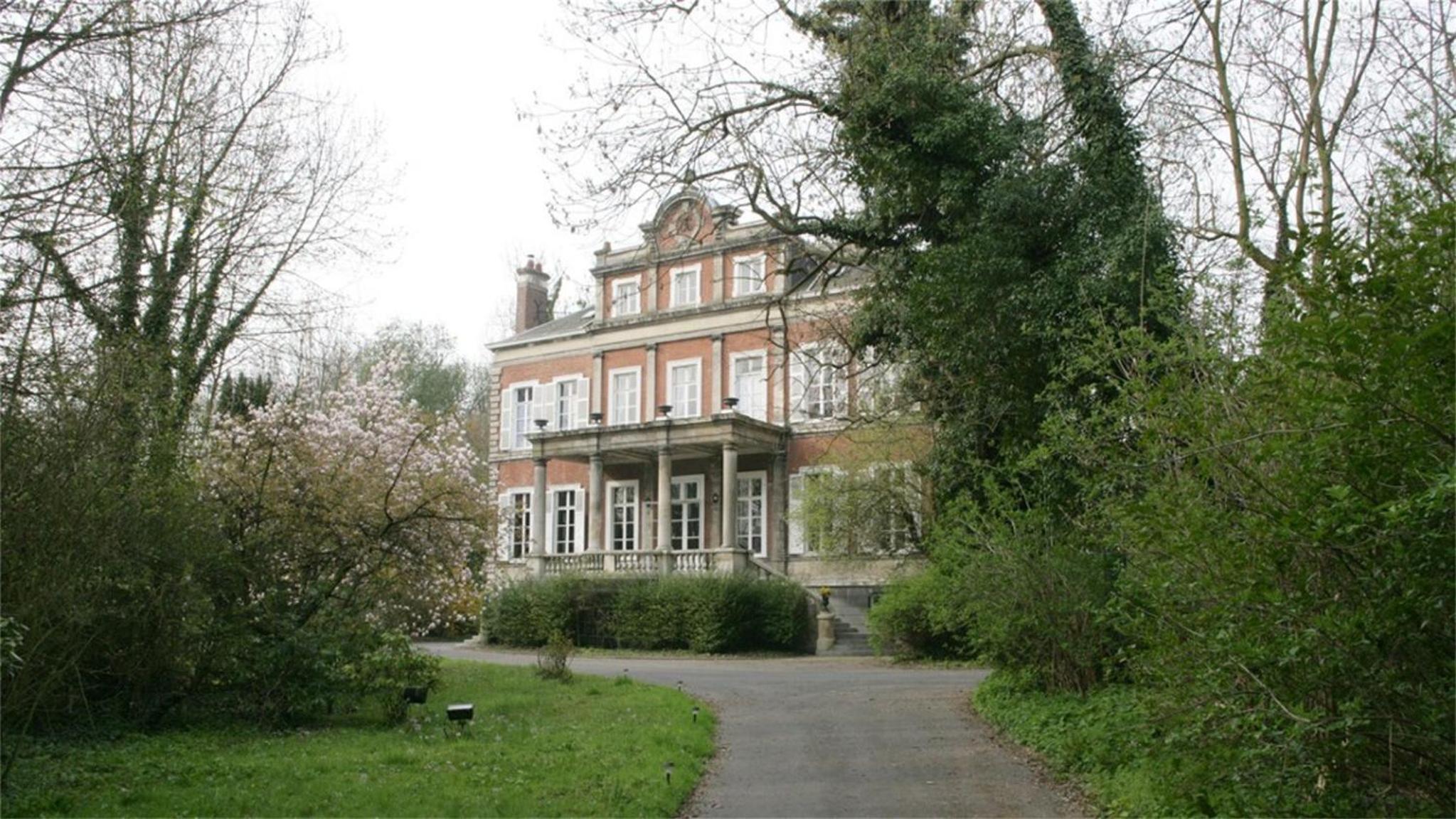 Le Château de Philiomel view 2