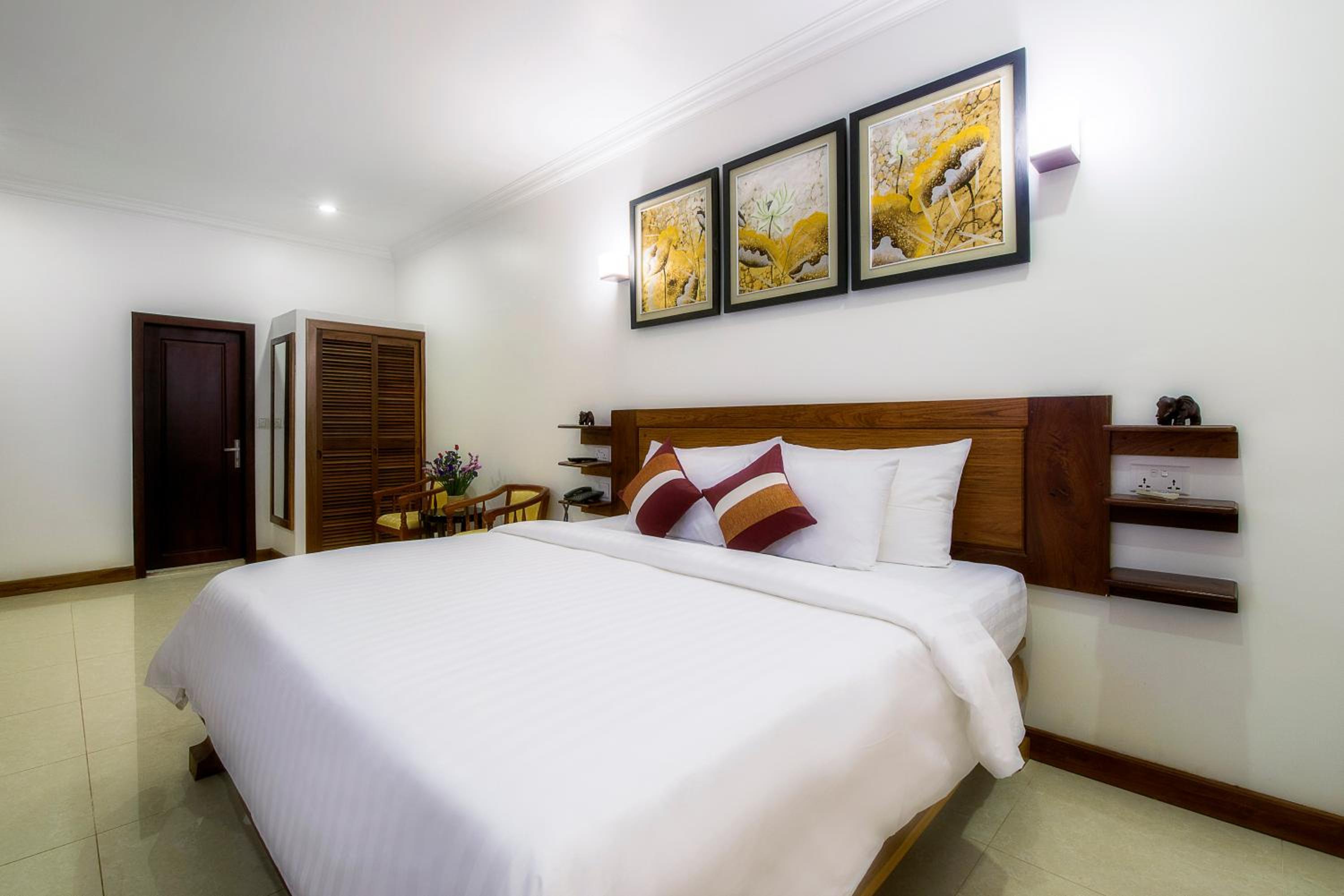 Reasey Boutique Villa